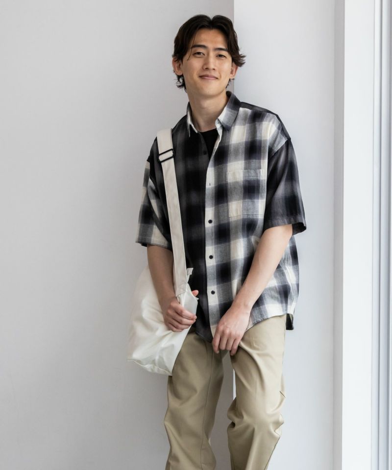 【オンラインストア限定】NAIVE MAGIC  オンブレーチェックルーズサイズ半袖シャツ メンズ商品画像-18