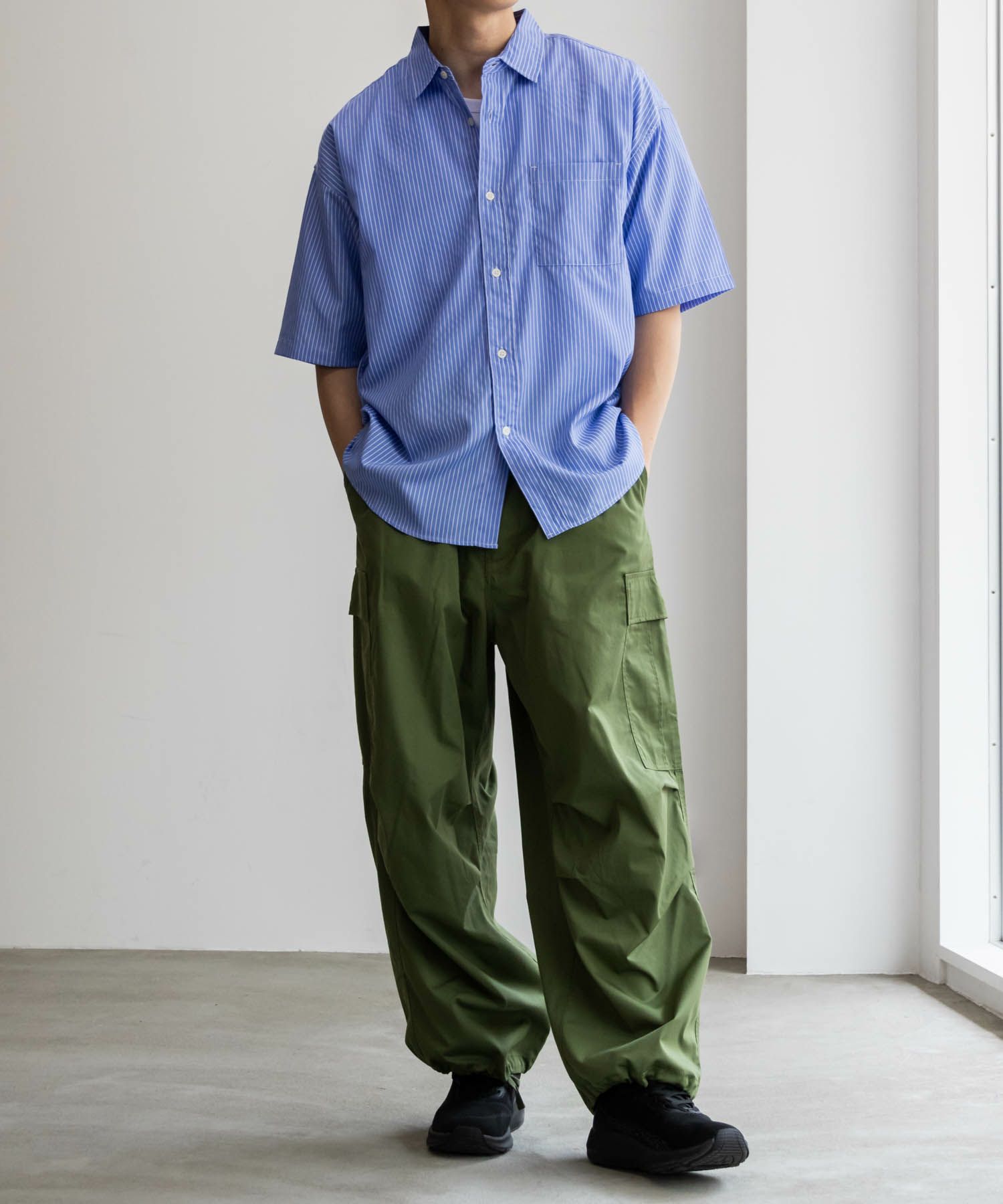 [期間限定価格]【オンラインストア限定】NAIVE MAGIC  ポリエステルブロード ルーズサイズ半袖シャツ メンズ商品サムネイル-5