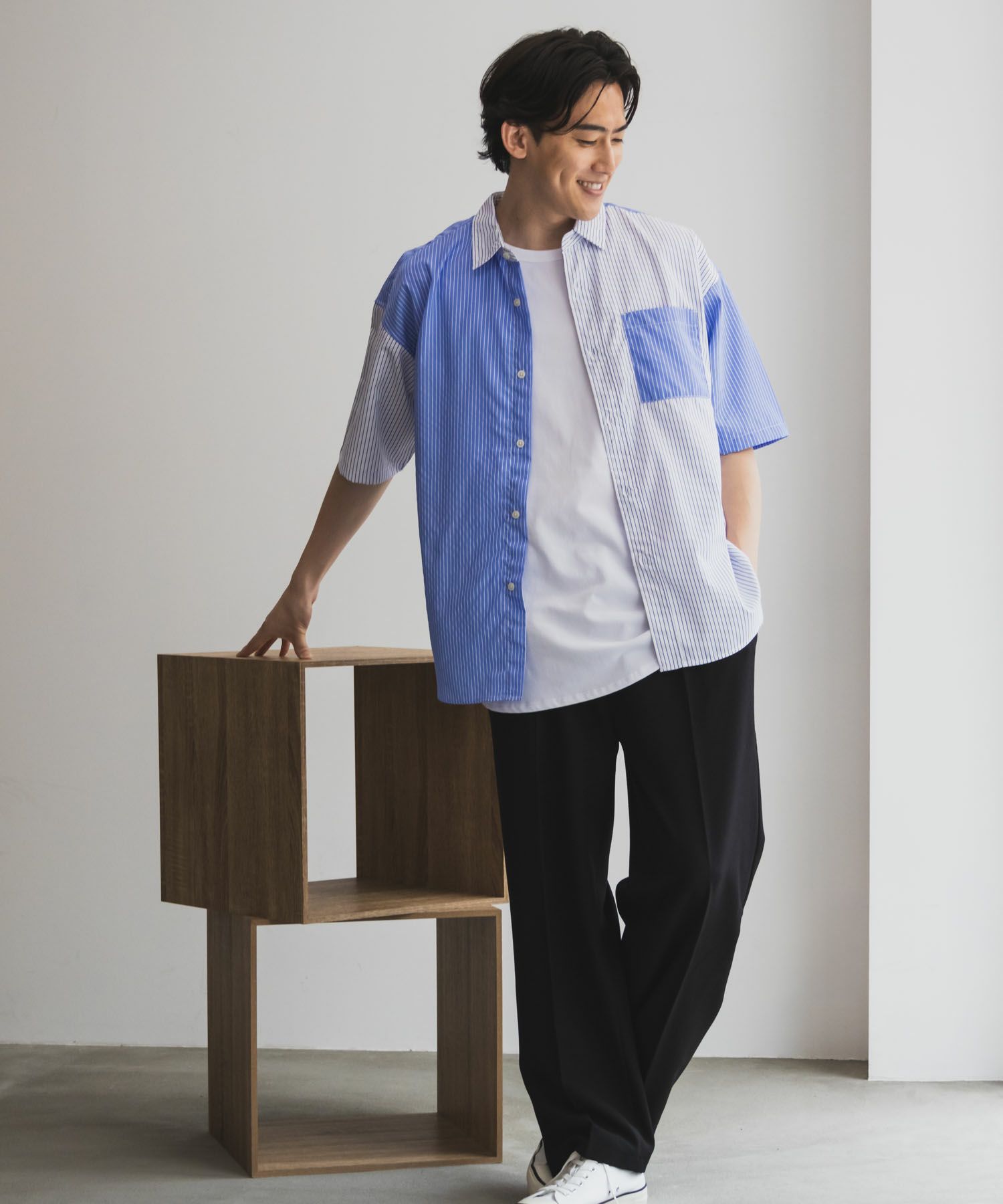 NAIVE MAGIC ポリエステルブロード ルーズサイズ半袖シャツ メンズ