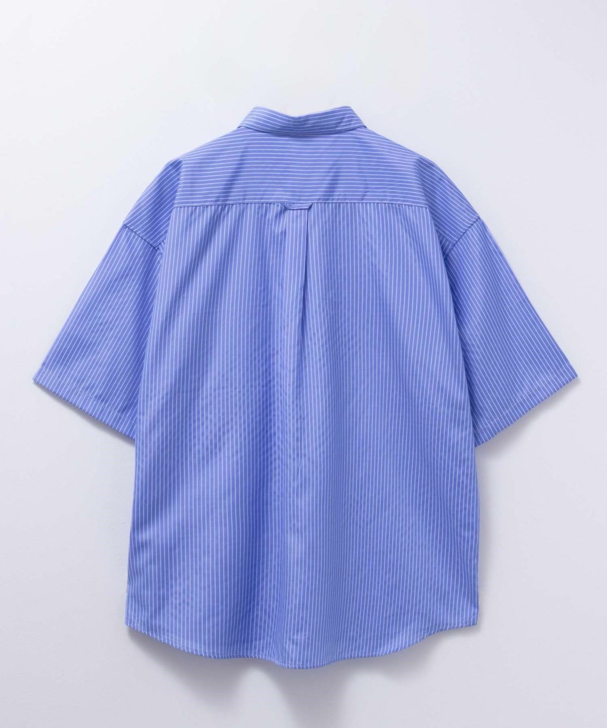 NAIVE MAGIC ポリエステルブロード ルーズサイズ半袖シャツ メンズ