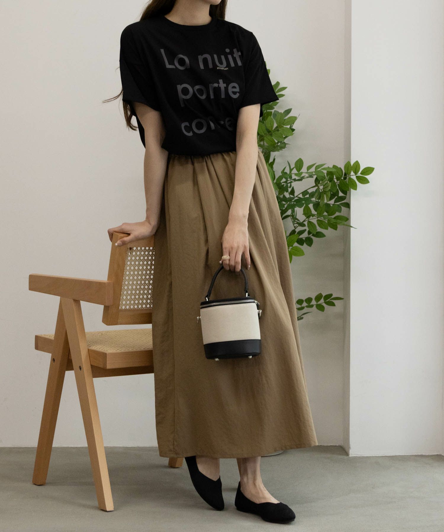 HusHusH ビッグロゴTシャツ レディース メール便 対応商品商品画像-11