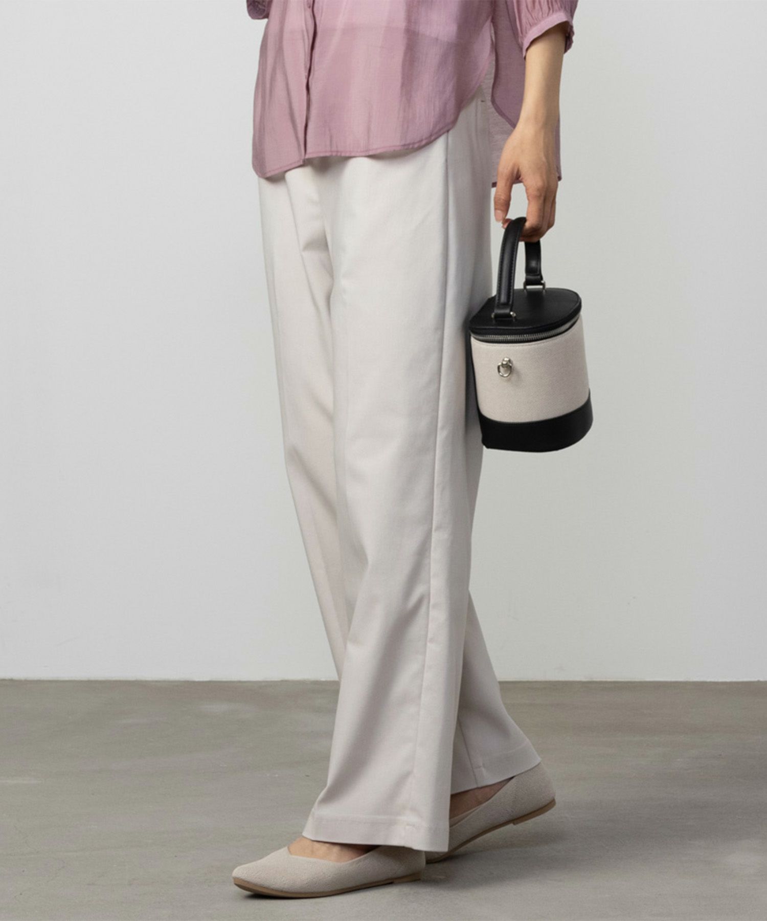 HusHusH らく美パン ストレートパンツ レディース商品画像-3