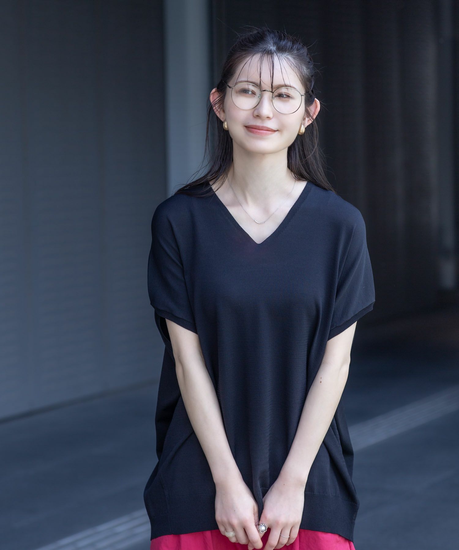 [期間限定価格]HusHusH  Vネックコクーンニット レディース商品サムネイル-1