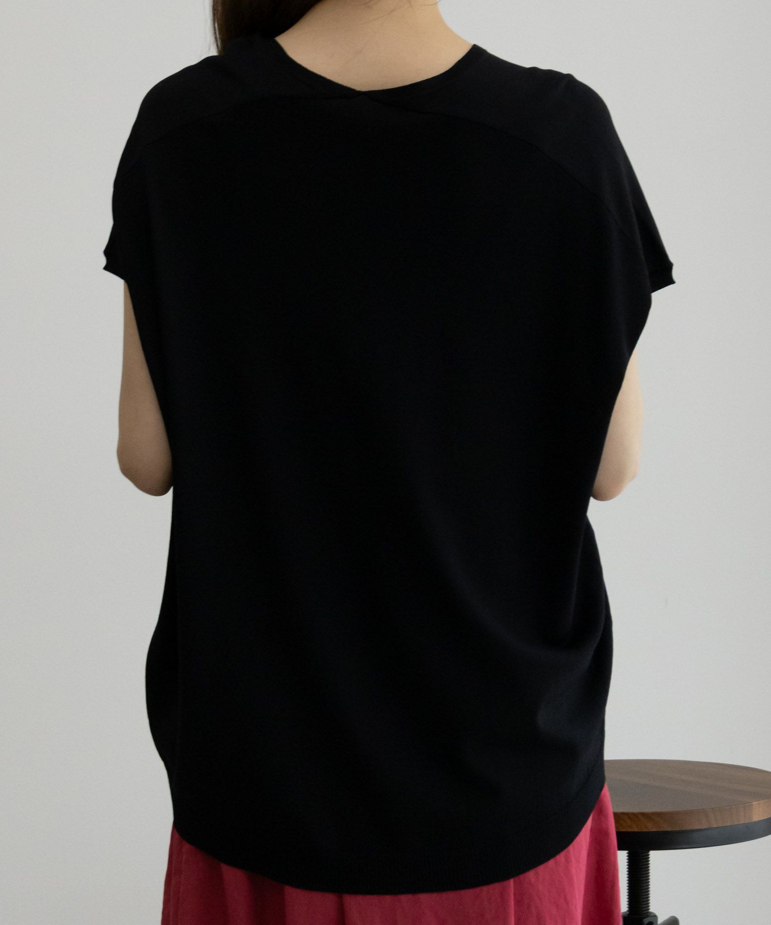 [期間限定価格]HusHusH  Vネックコクーンニット レディース商品サムネイル-10