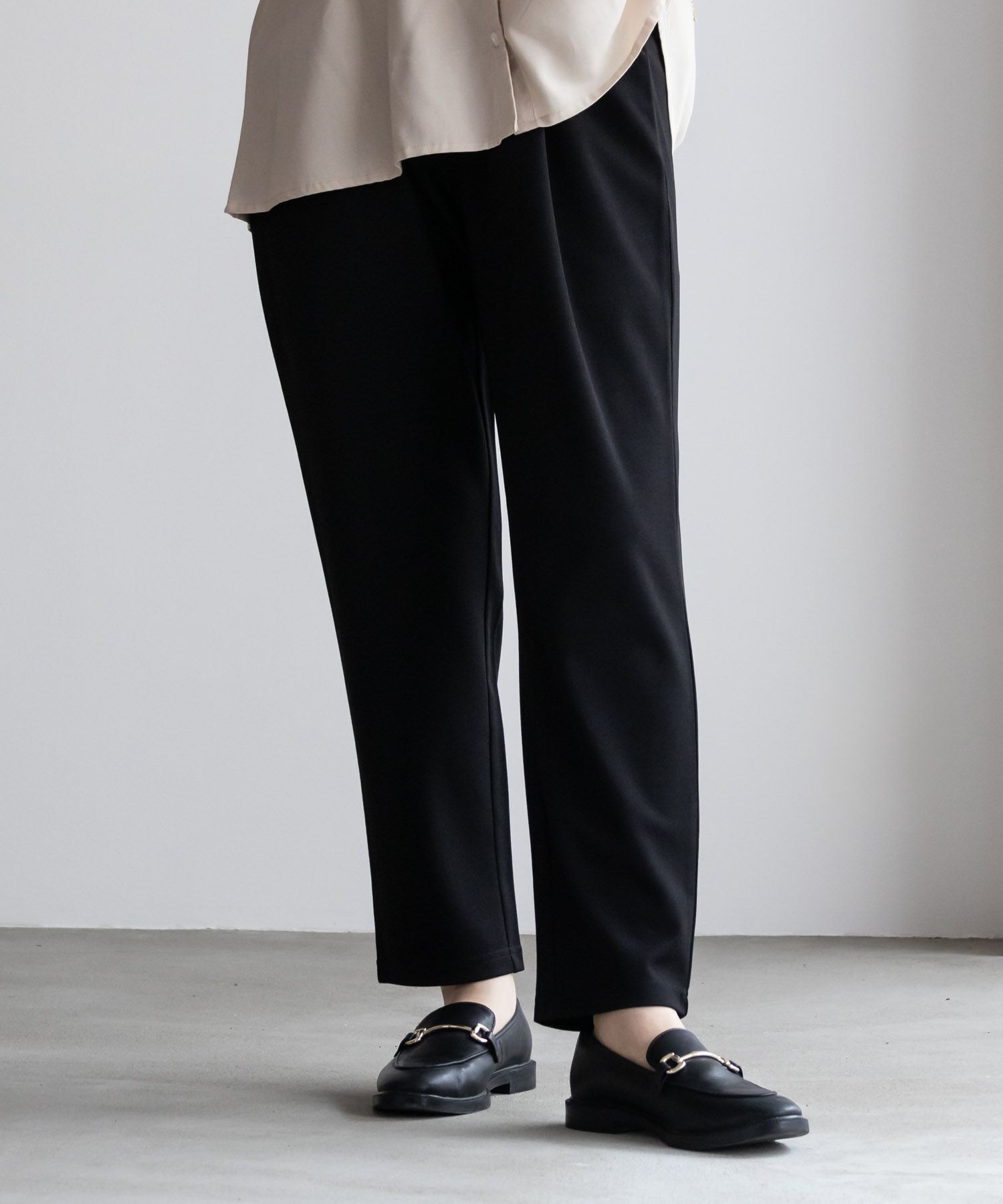 NAVY ジョーゼットテーパードパンツ レディース