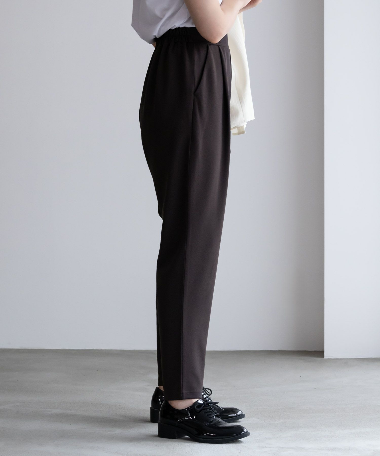 NAVY ジョーゼットテーパードパンツ レディース