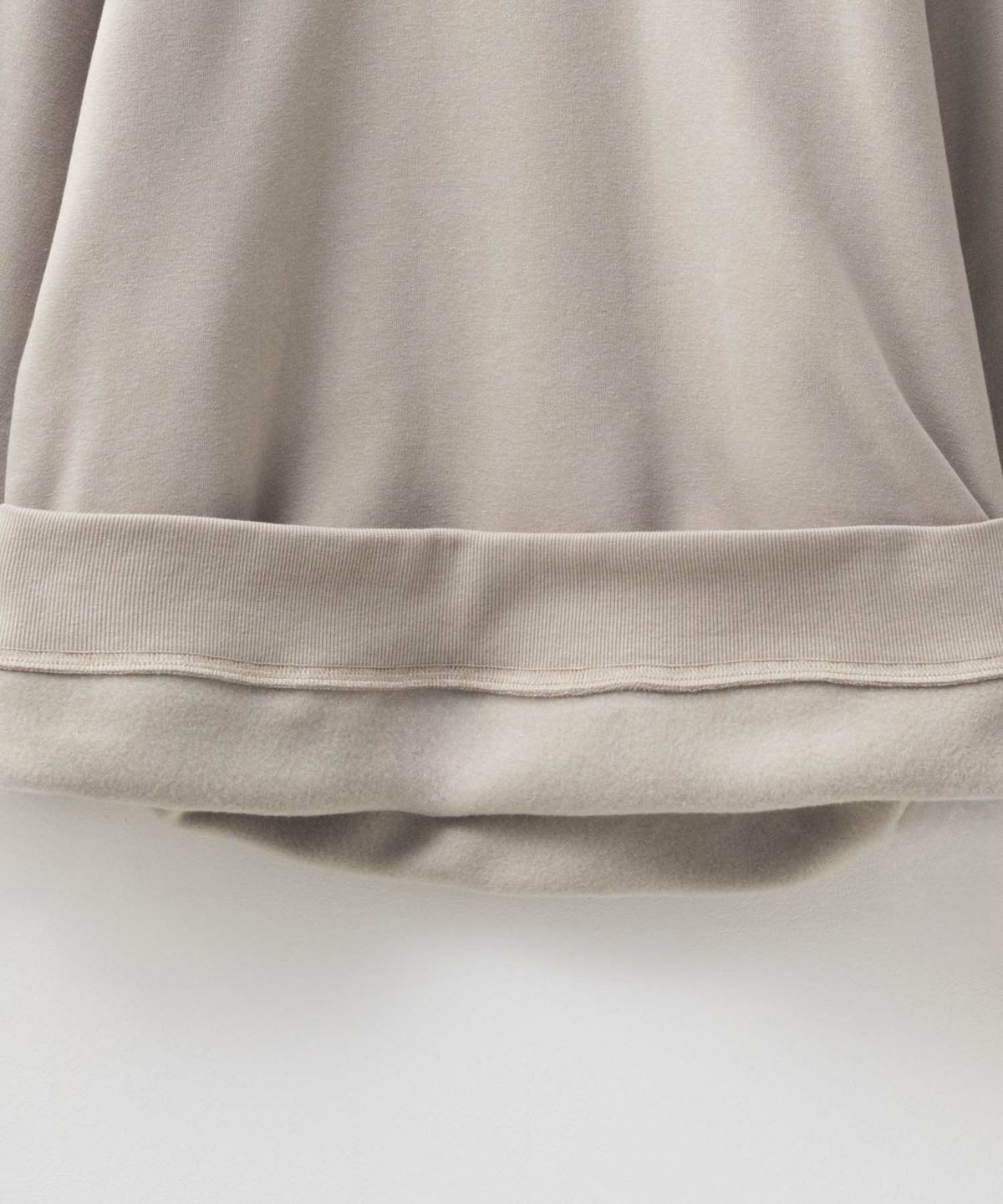 CONVERSE バックサガラ刺繍クルーネックトレーナー メンズ