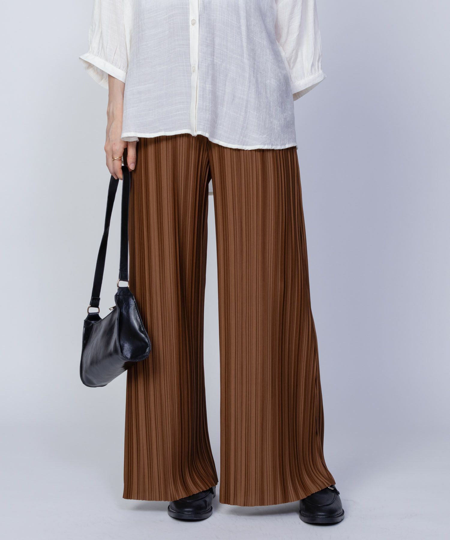 Howdy Marie プリーツパンツ レディース