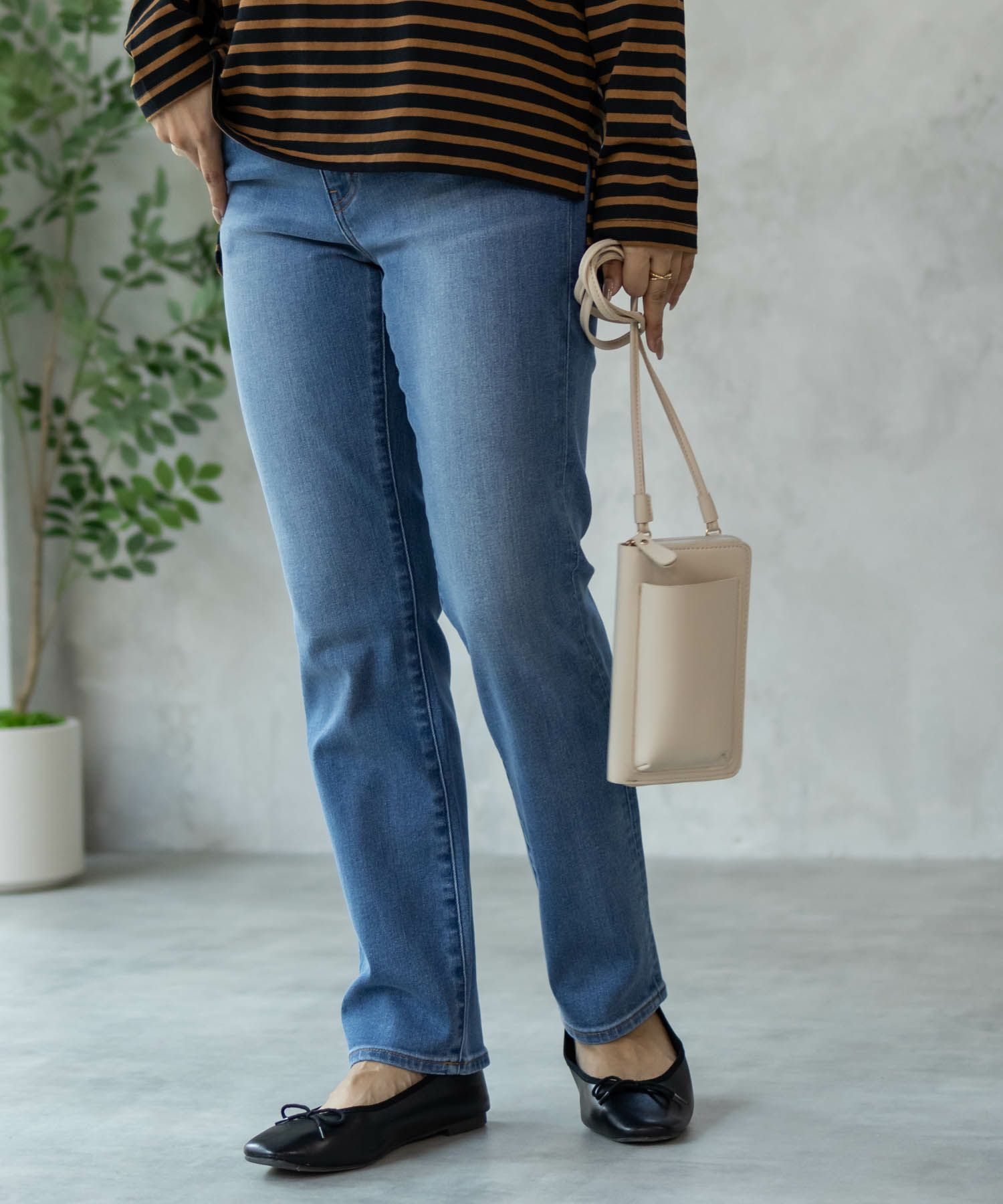 nAvy 毎日はきたくなるデニム「マイデニ」 スリムストレート レディース商品サムネイル-24