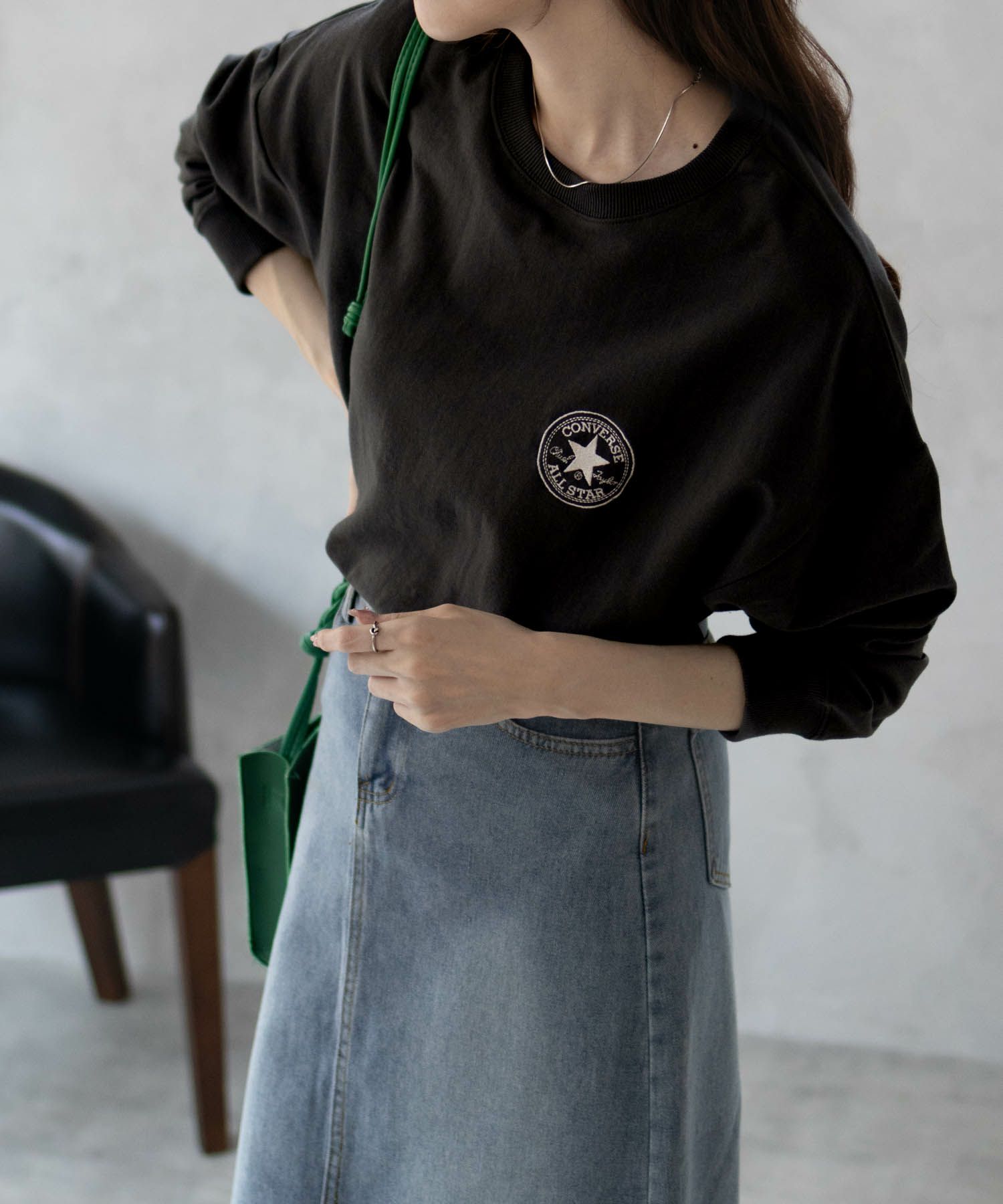 CONVERSE  エンブレムミニ裏毛トレーナー レディース商品サムネイル-8