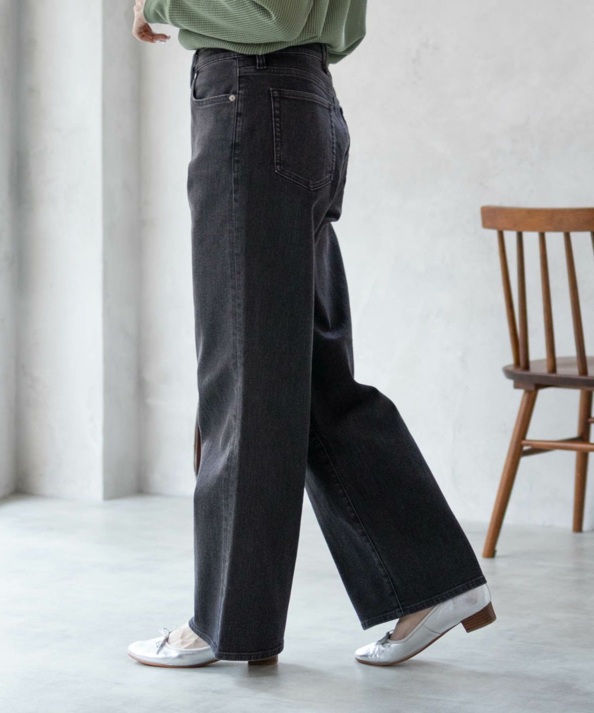 AVY 毎日はきたくなるデニム「マイデニ」 ワイドパンツ レディース