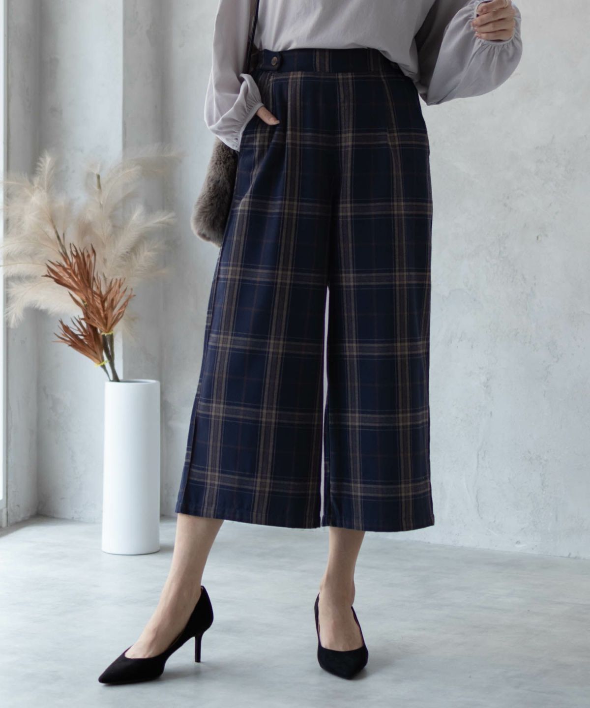 Howdy Marie TRワイドクロップドパンツ レディース