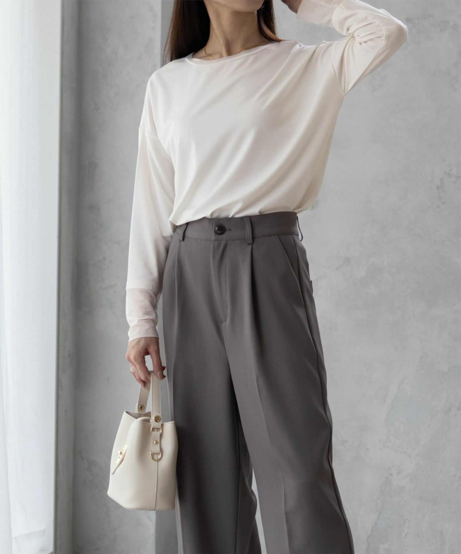 HusHusH 袖チュール長袖Tシャツ レディース ネコポス 対応商品