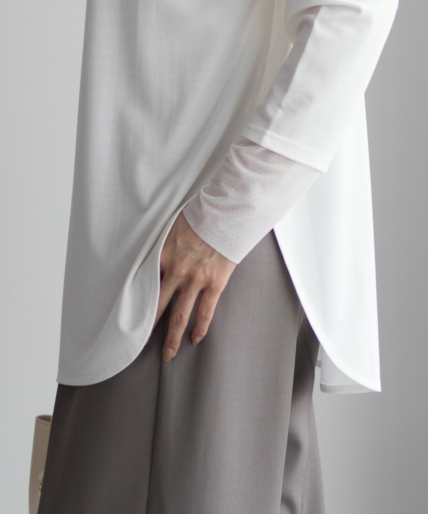 HusHusH  袖チュール長袖Tシャツ レディース メール便 対応商品商品画像-10