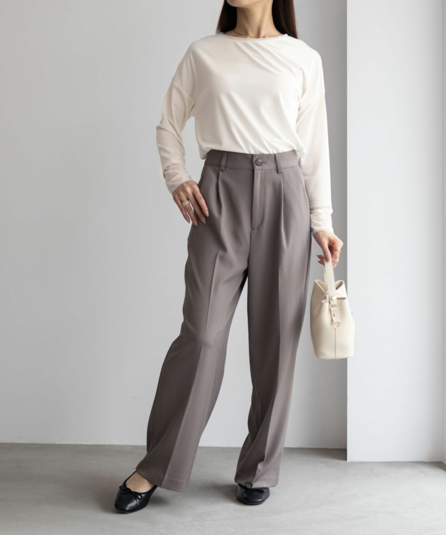 HusHusH  袖チュール長袖Tシャツ レディース メール便 対応商品商品サムネイル-11