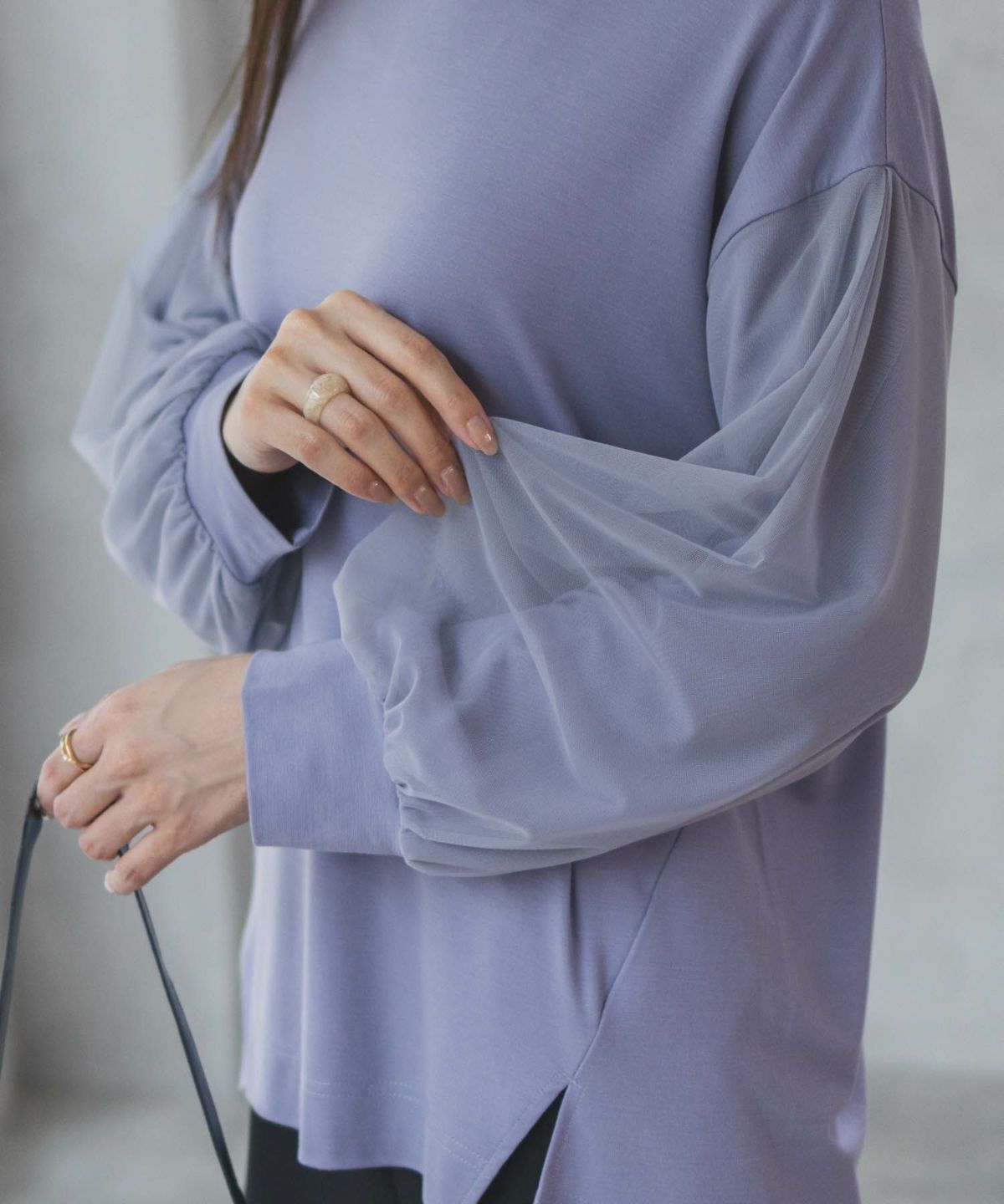 HusHusH ポンチ素材 袖チュールプルオーバー レディース ネコポス 対応商品