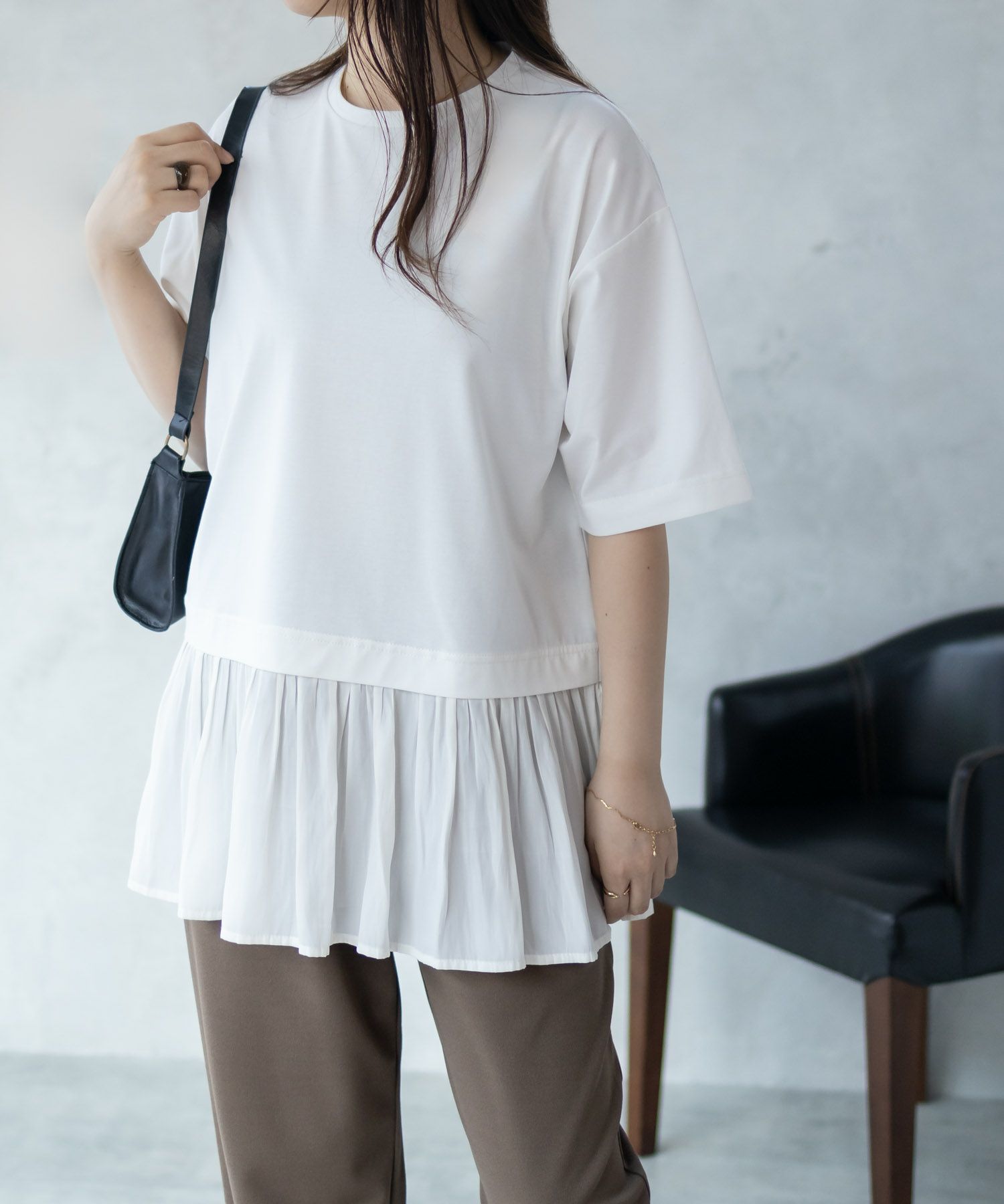 HusHusH  裾フリル切替5分袖プルオーバー レディース メール便 対応商品商品画像-11