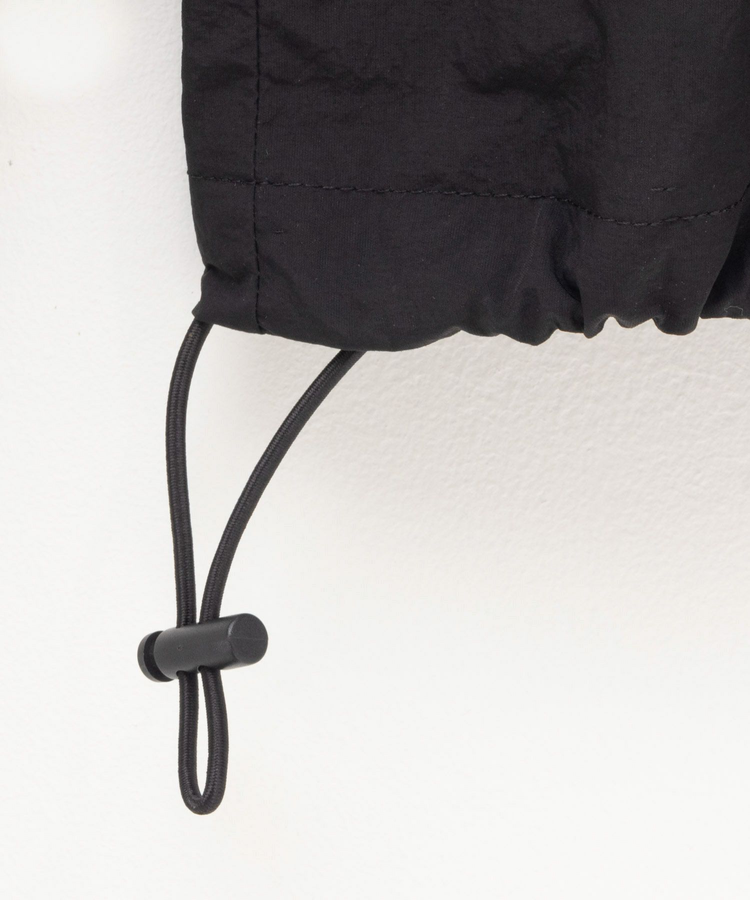 THRASHER 総柄裏地付きナイロンジャケット メンズ