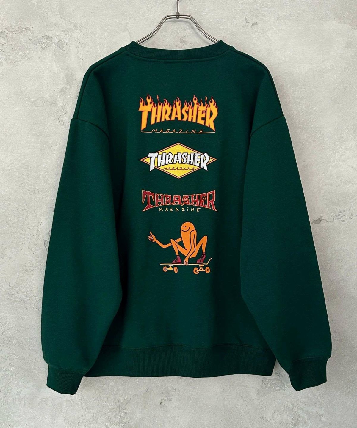 THRASHER 裏起毛バックプリント刺繍クルーネック メンズ