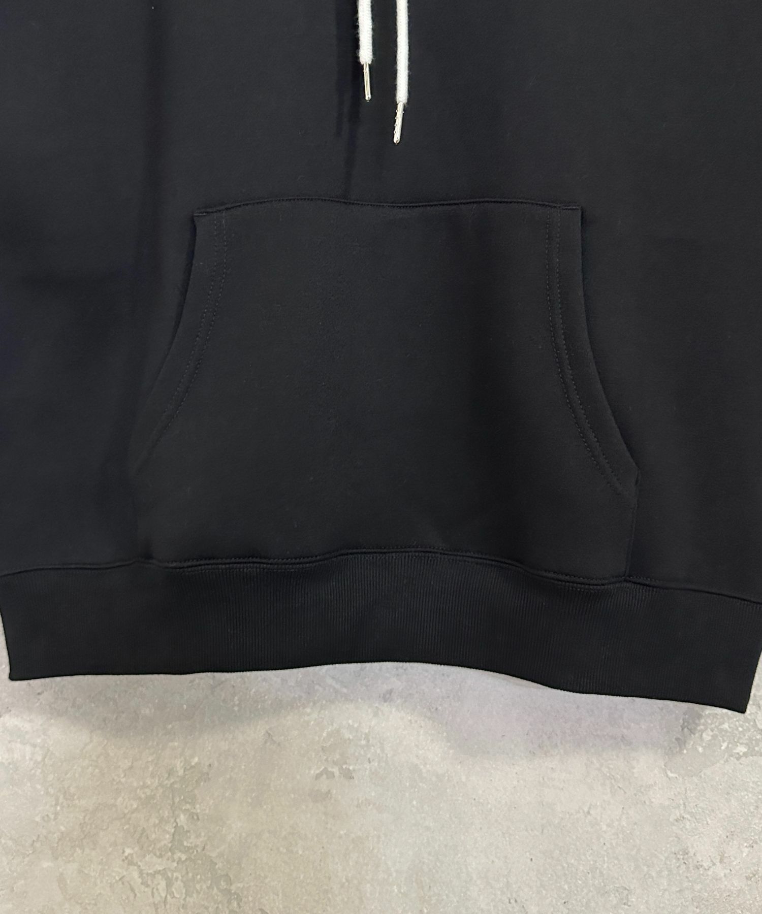 THRASHER 裏起毛胸刺繍フーディー メンズ商品画像-11