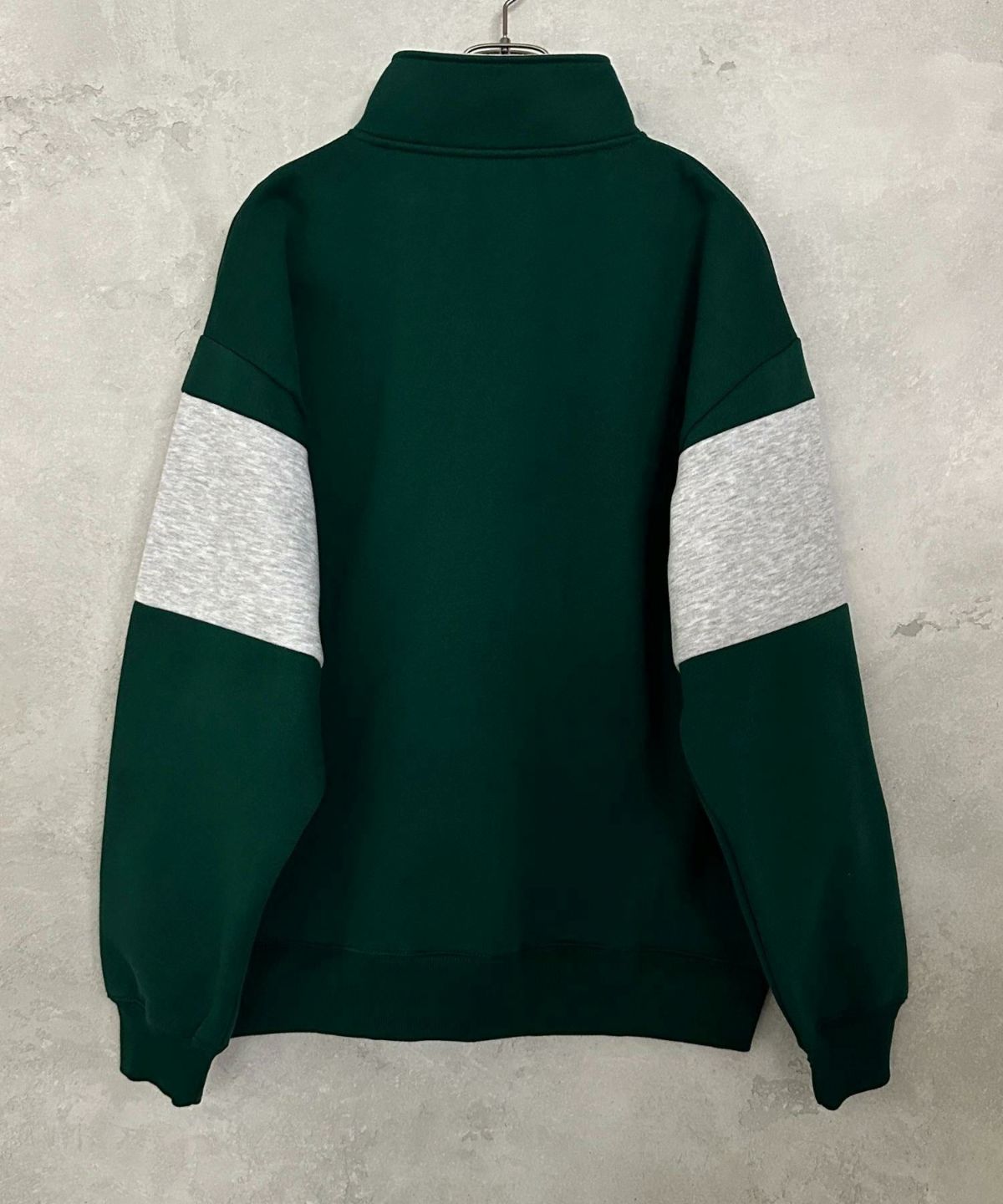 THRASHER 裏起毛切替ハーフジップ メンズ