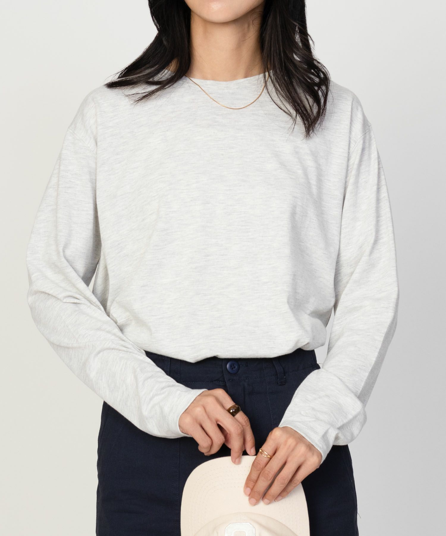 nAvy ベーシック裾ラウンド長袖Tシャツ レディース メール便 対応商品商品画像-12