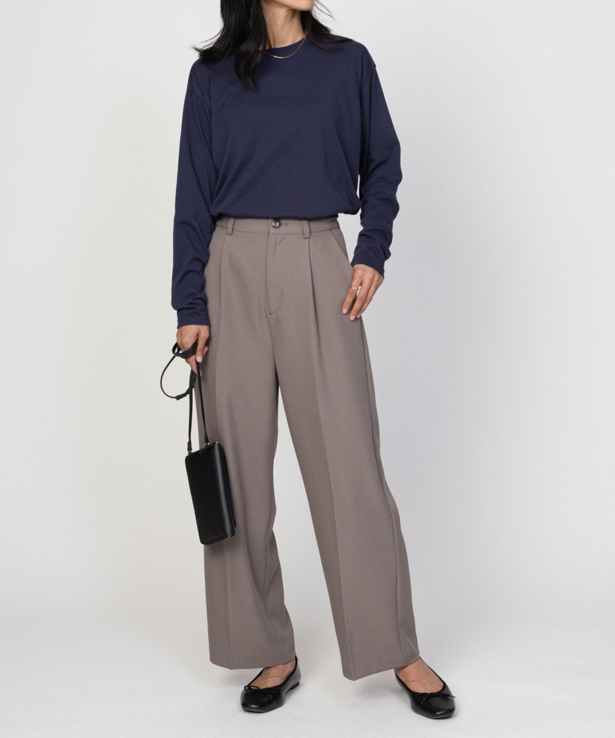 NAVY ベーシック裾ラウンド長袖Tシャツ レディース ネコポス 対応商品