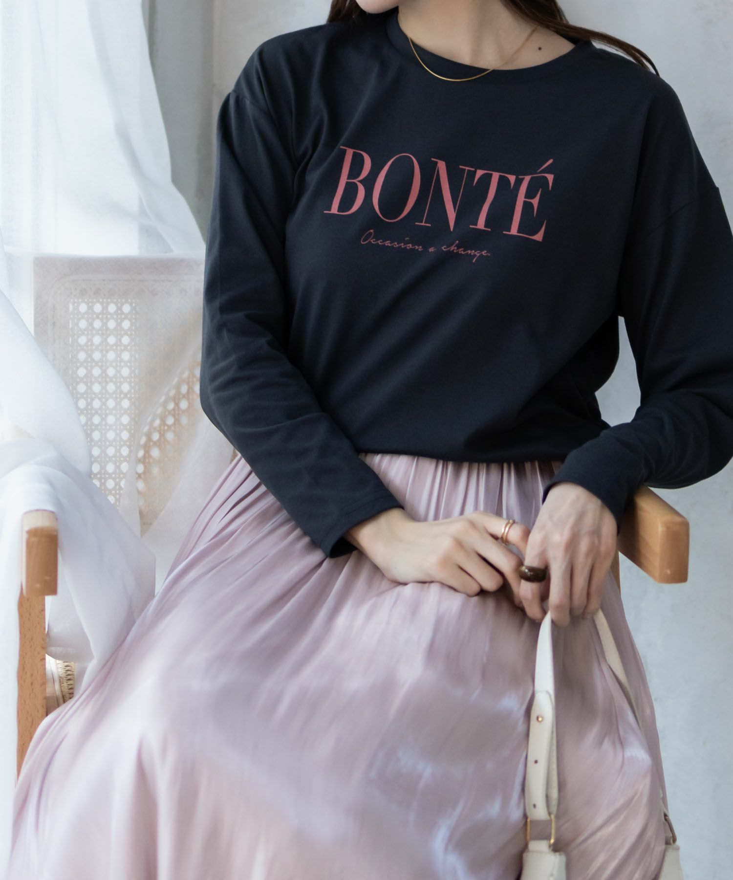 nAvy ロゴプリントロンT レディース メール便 対応商品商品画像-5