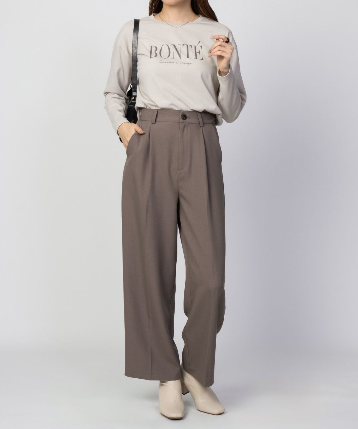 NAVY ロゴプリントロンT レディース ネコポス 対応商品