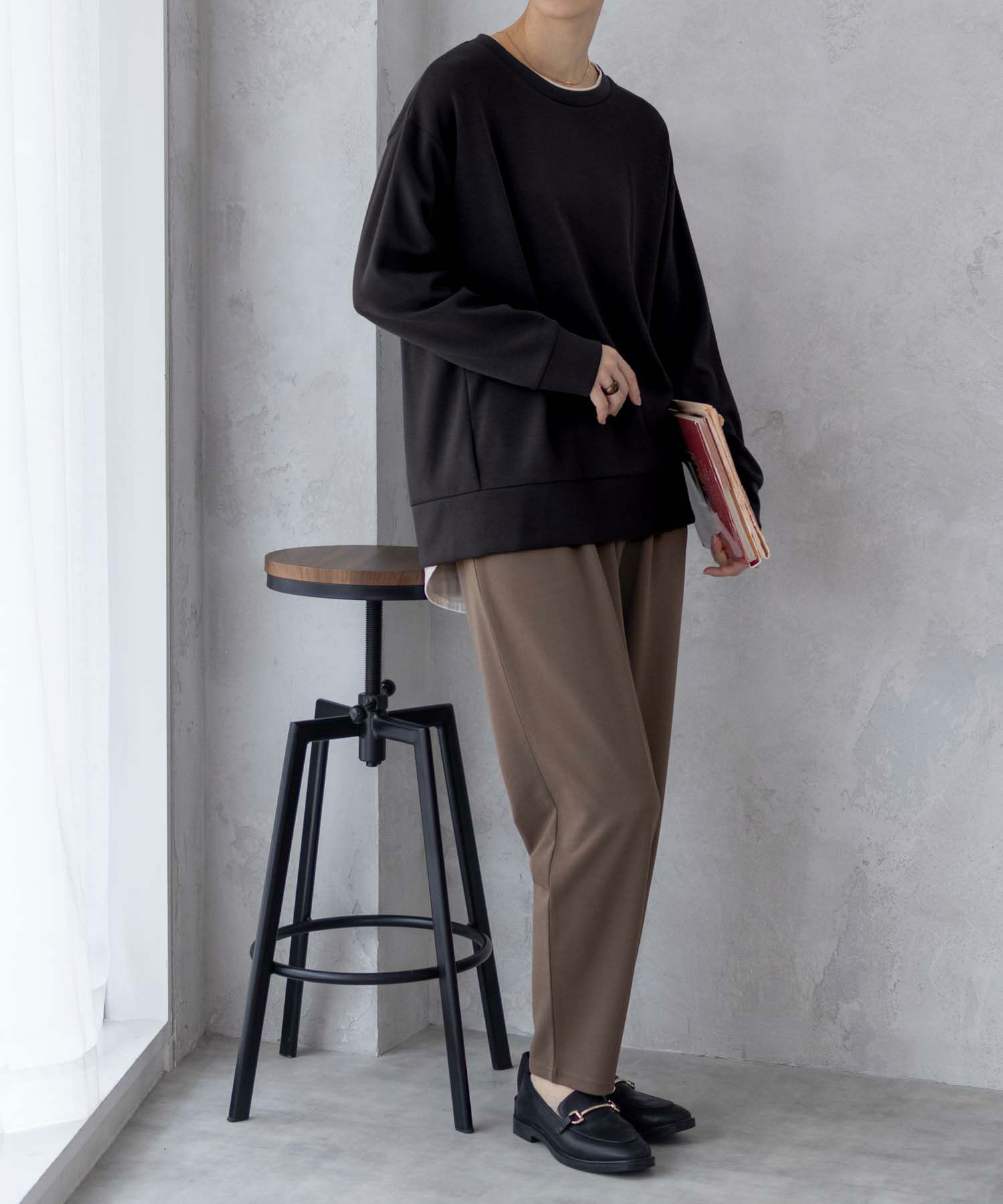 URBAN COLLECTION ポンチ素材 バックスリットプルオーバー レディース ネコポス 対応商品