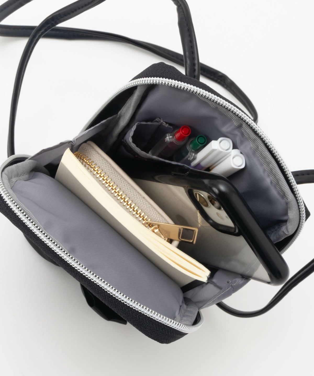 RICH MIX レースアップショルダーポーチ キッズ