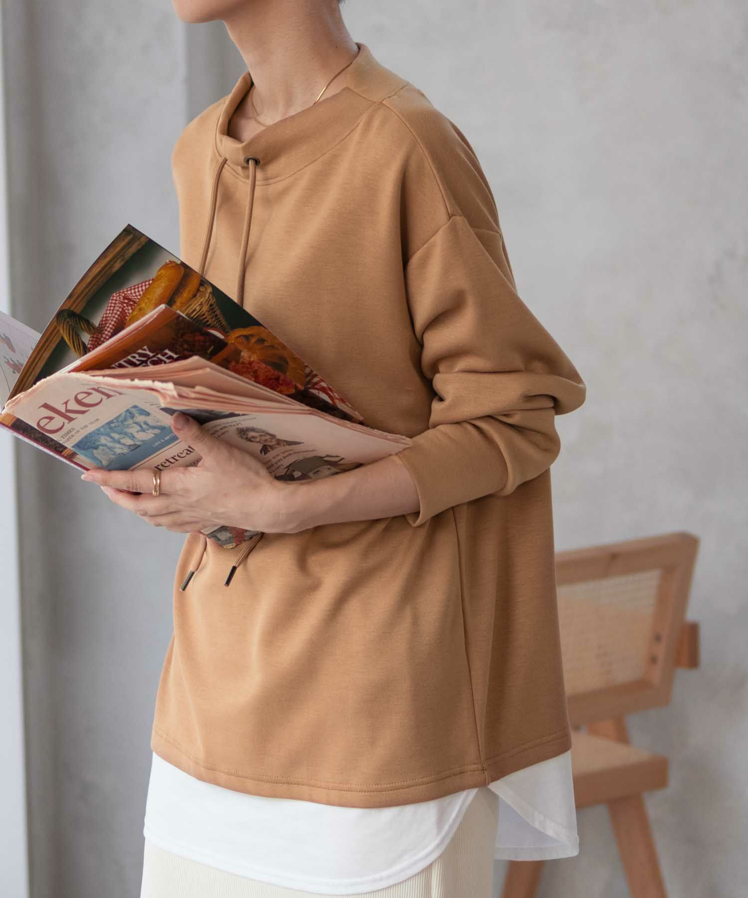 [期間限定価格]URBAN COLLECTION  ポンチ素材 裾レイヤードプルオーバー レディース商品サムネイル-5