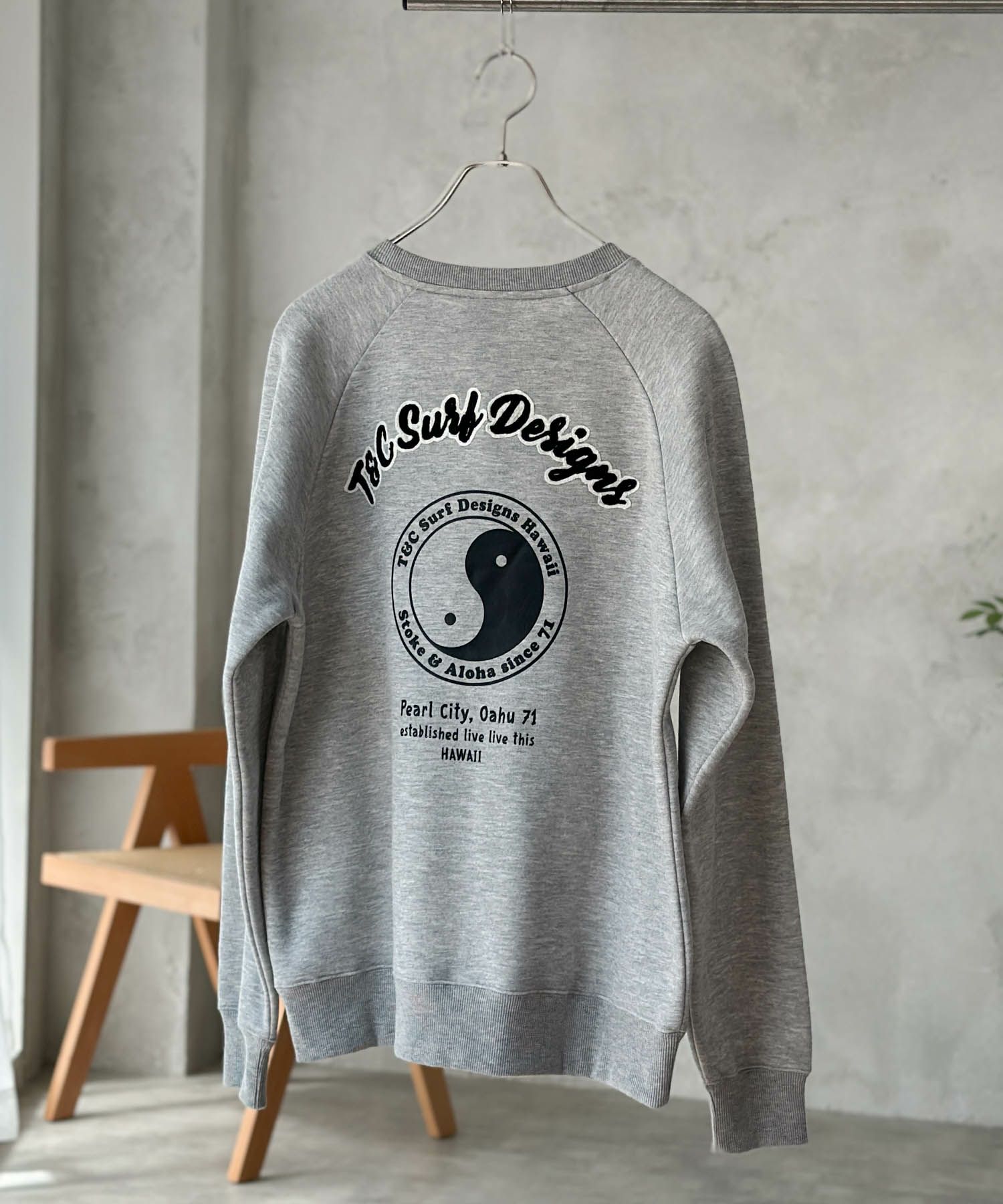 T&C Surf Designs 裏起毛クルーネック メンズ