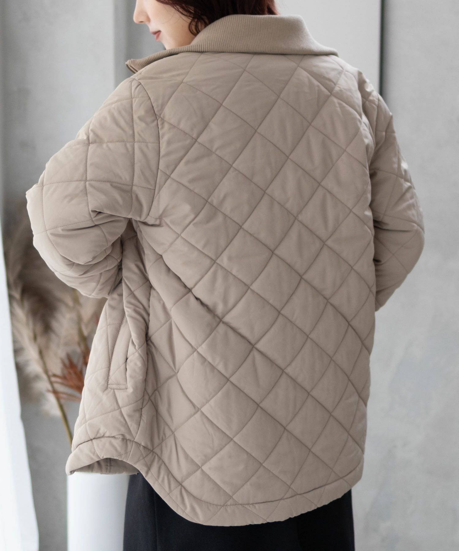 [最終さらに50%OFF]nAvy 裏フリース軽量キルトブルゾン レディース商品画像-8