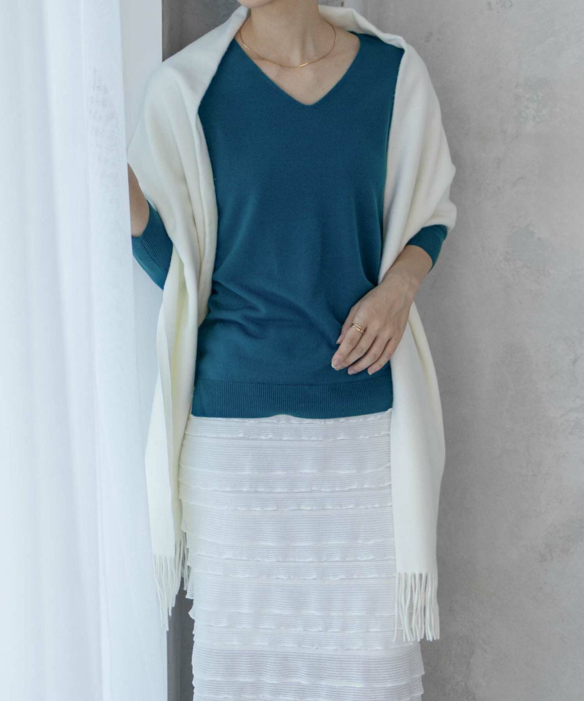 NAVY カシミヤタッチニット Vネック レディース