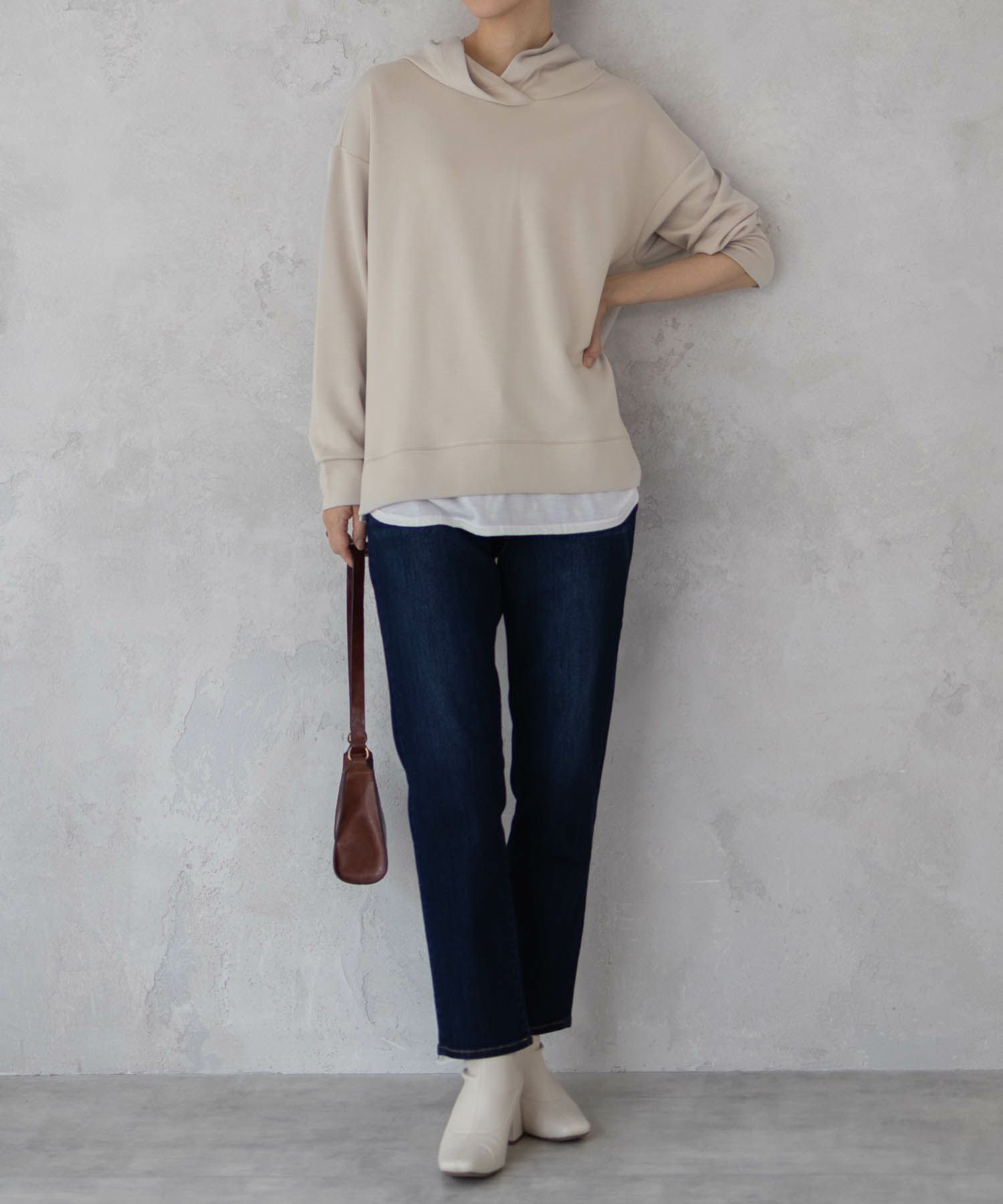 URBAN COLLECTION  ポンチ素材 裾レイヤードプルパーカー レディース商品画像-5