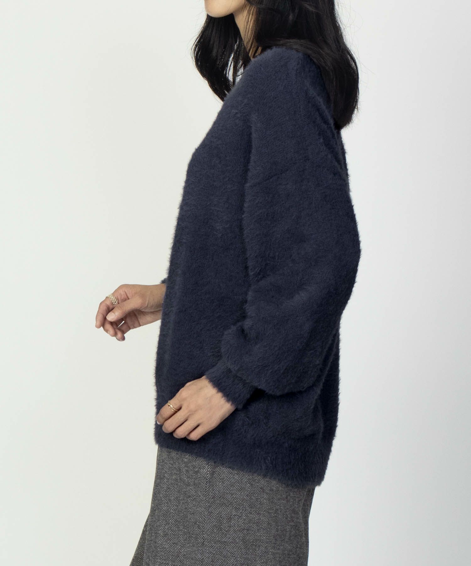 [さらに50%OFF]Howdy Marie  フェザーヤーンVネックプルオーバー レディース商品画像-14