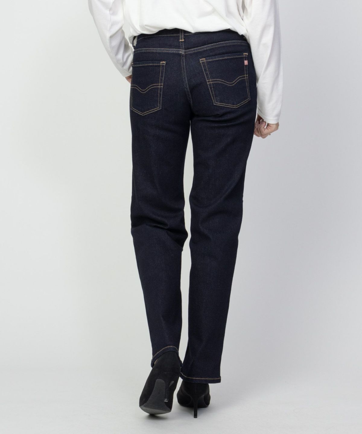 C17 ベーシックレギュラーストレート レディース