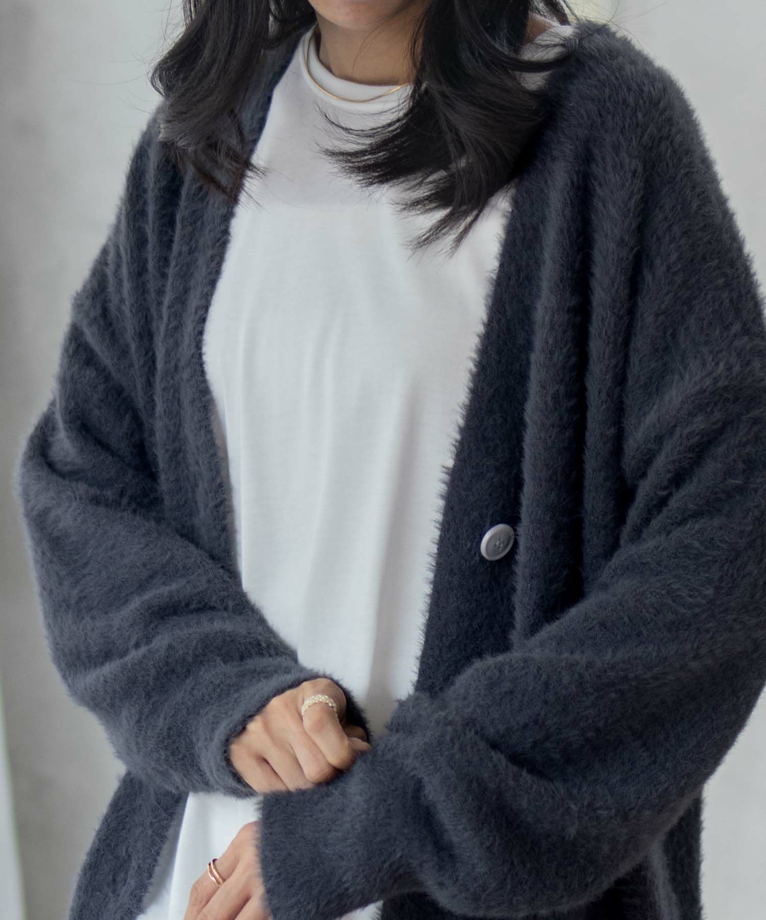 Howdy Marie フェザー素材ロングカーディガン レディース