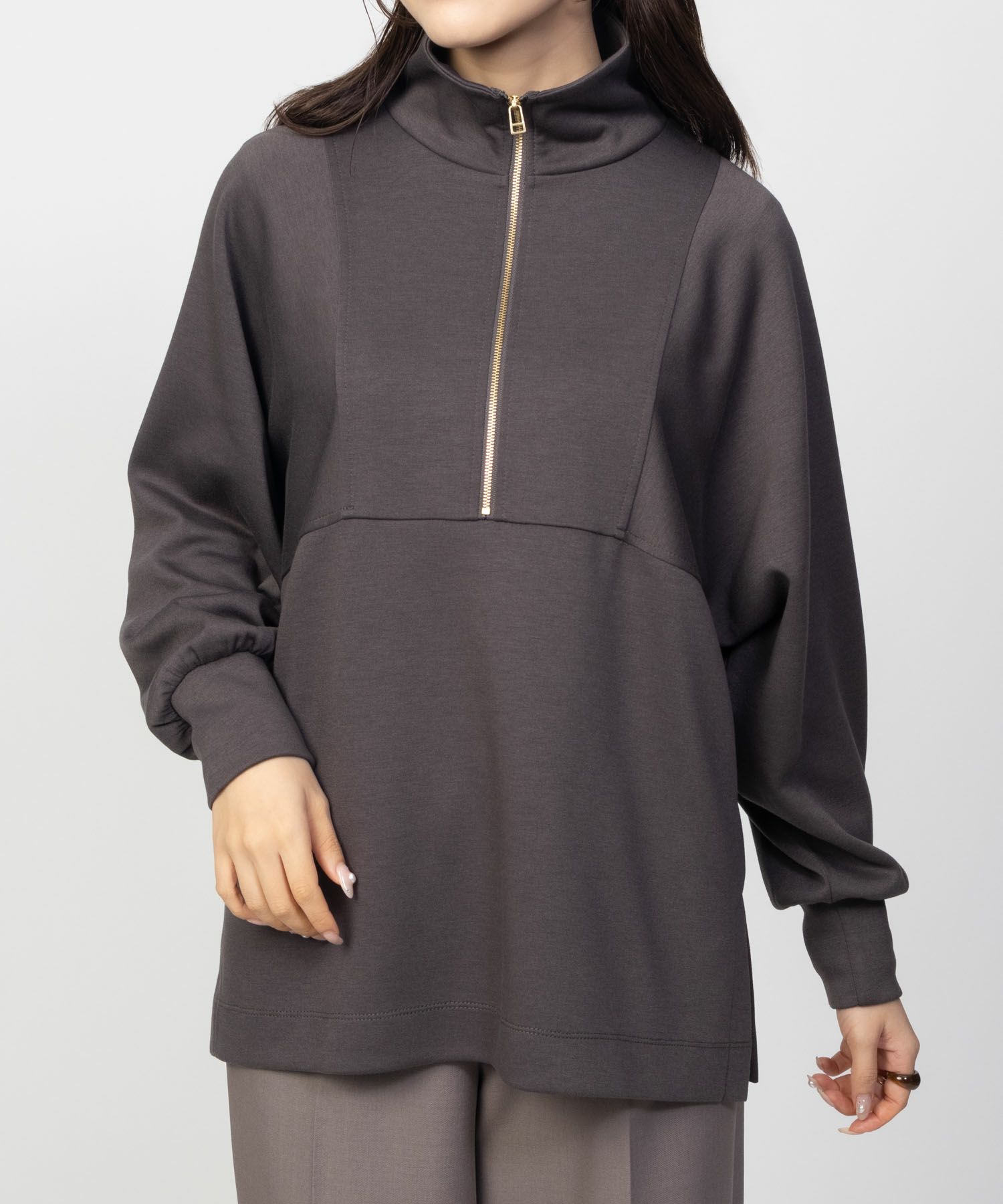 HusHusH  ポンチ素材 デザインZIPプルオーバー レディース商品画像-6