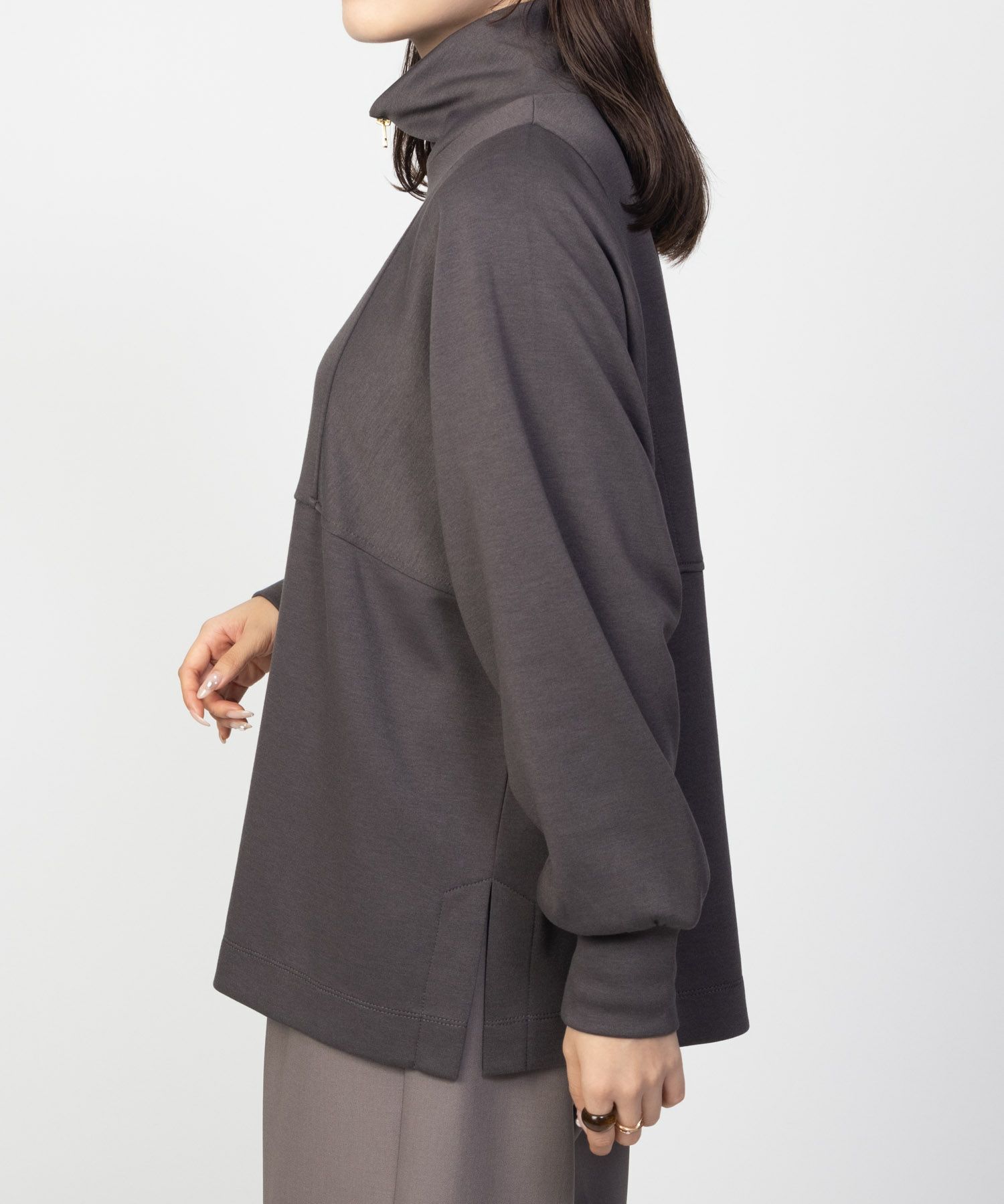 HusHusH  ポンチ素材 デザインZIPプルオーバー レディース商品画像-7