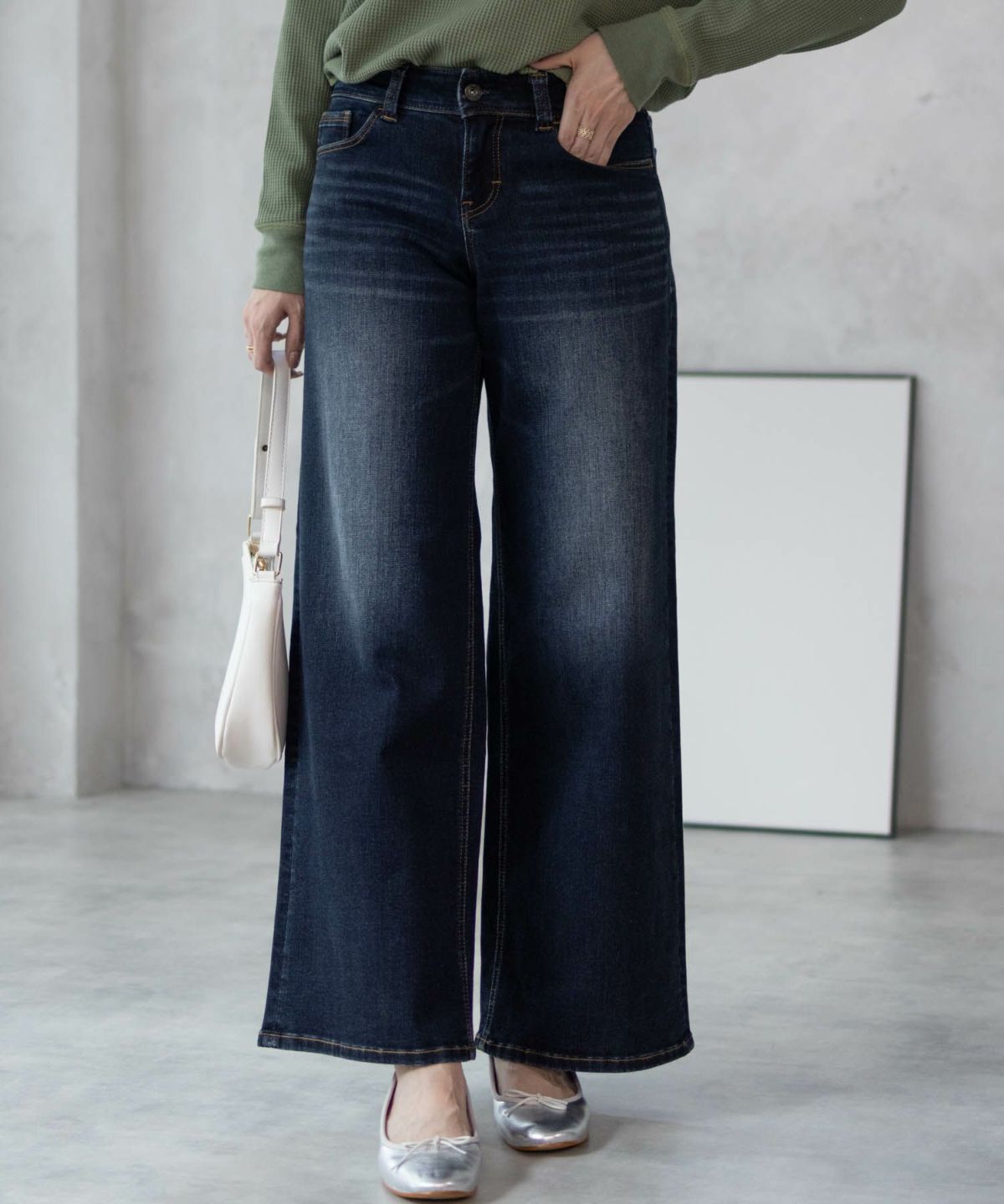 C17 ローライズワイドバギー レディース