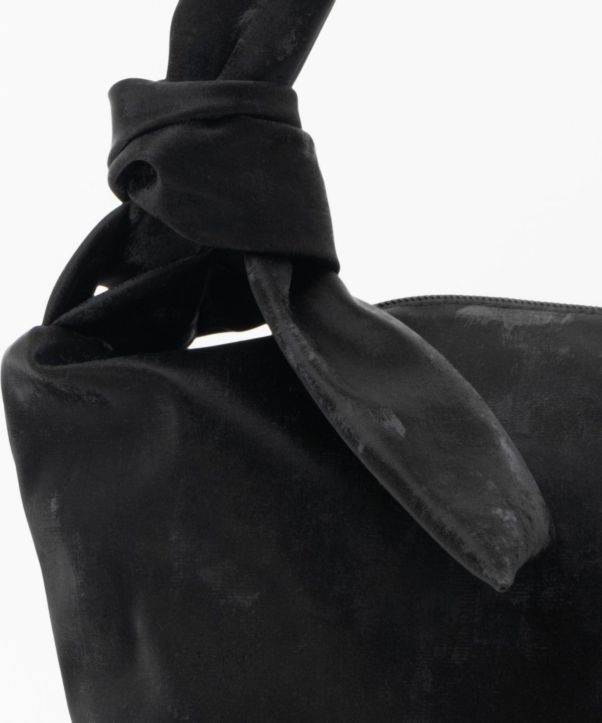 HusHusH ショルダーバッグ