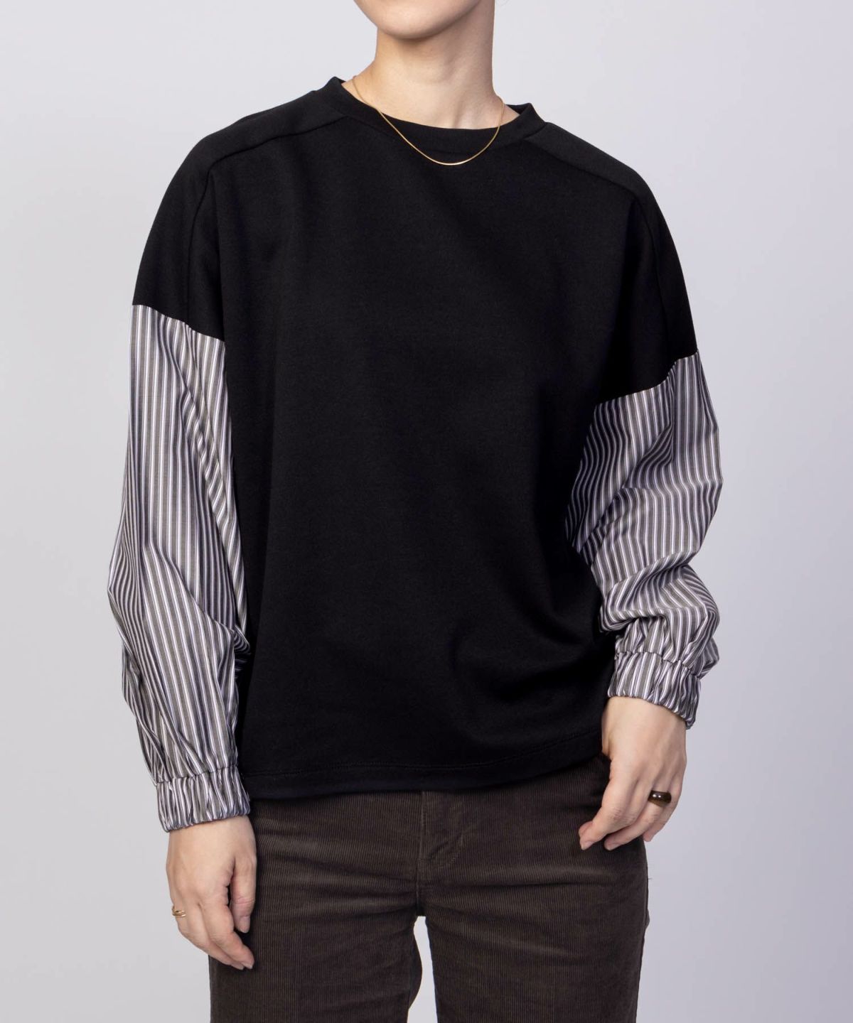 nAvy 異素材切替プルオーバー レディース