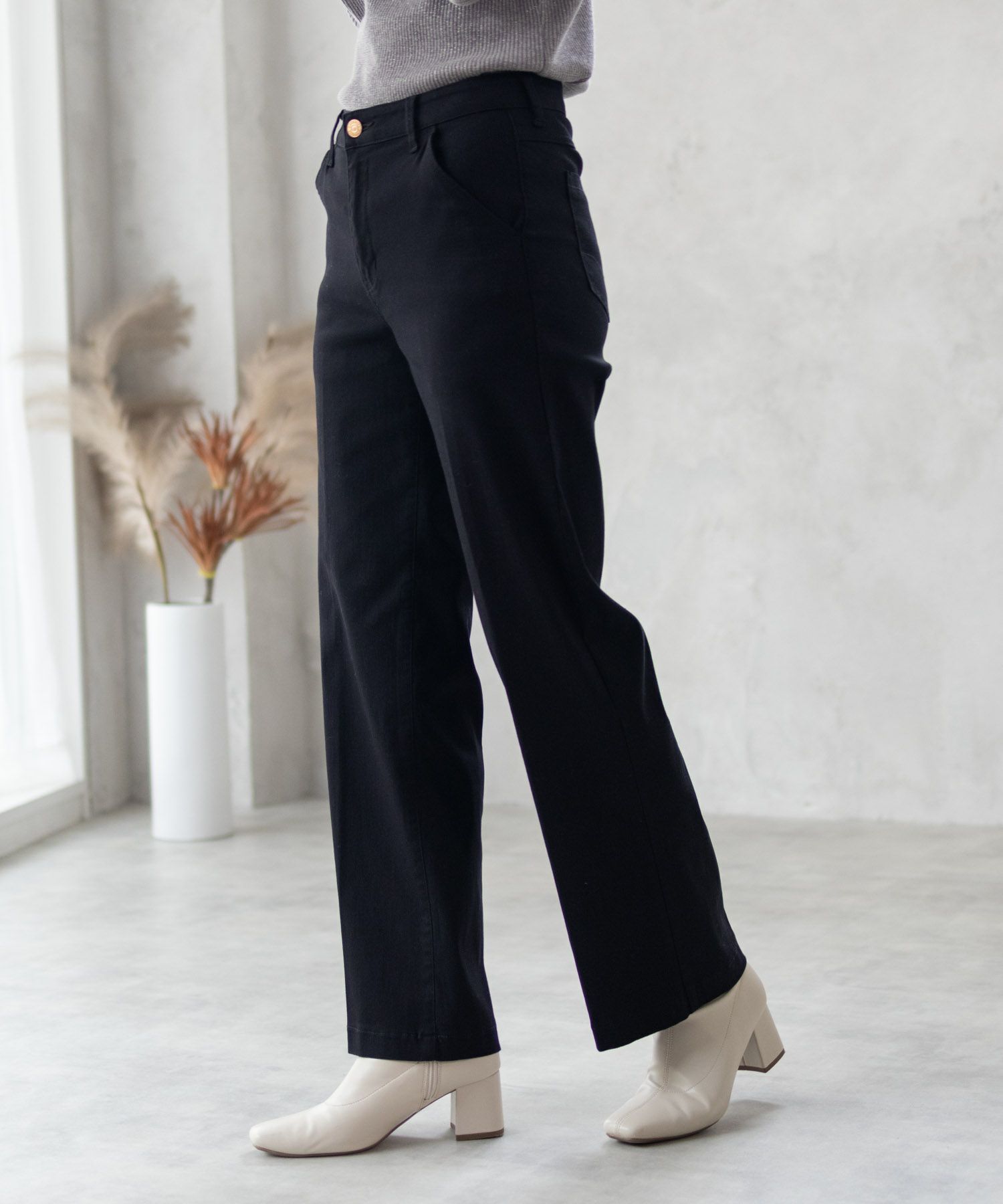 C17 ラシックワイドパンツ レディース