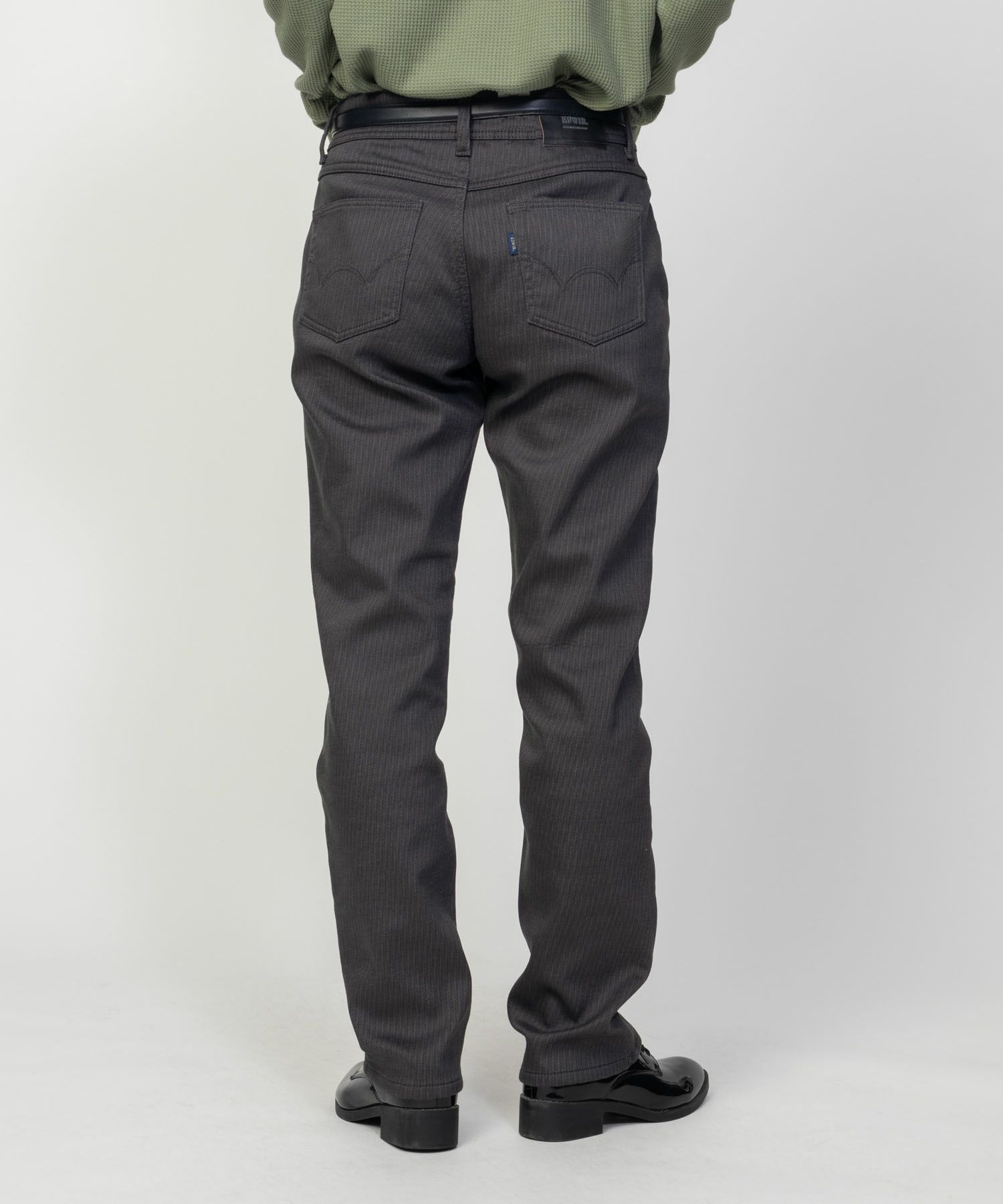 EDWIN インターナショナルベーシック BODY FIRE ゆったりストレート デニムパンツ レディース