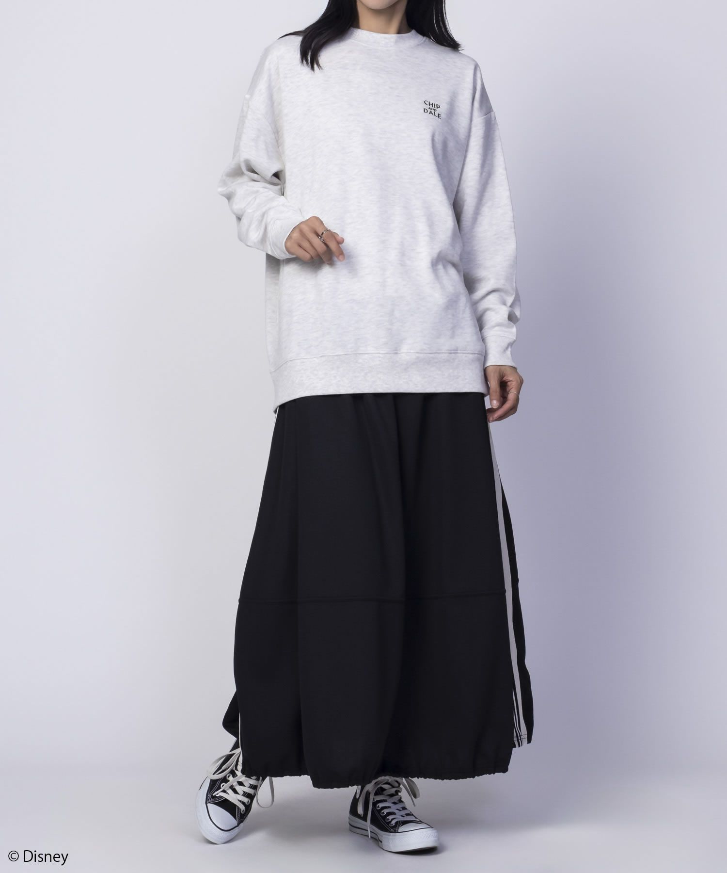 Disney / サガラ刺繍キャラクタートレーナー レディース