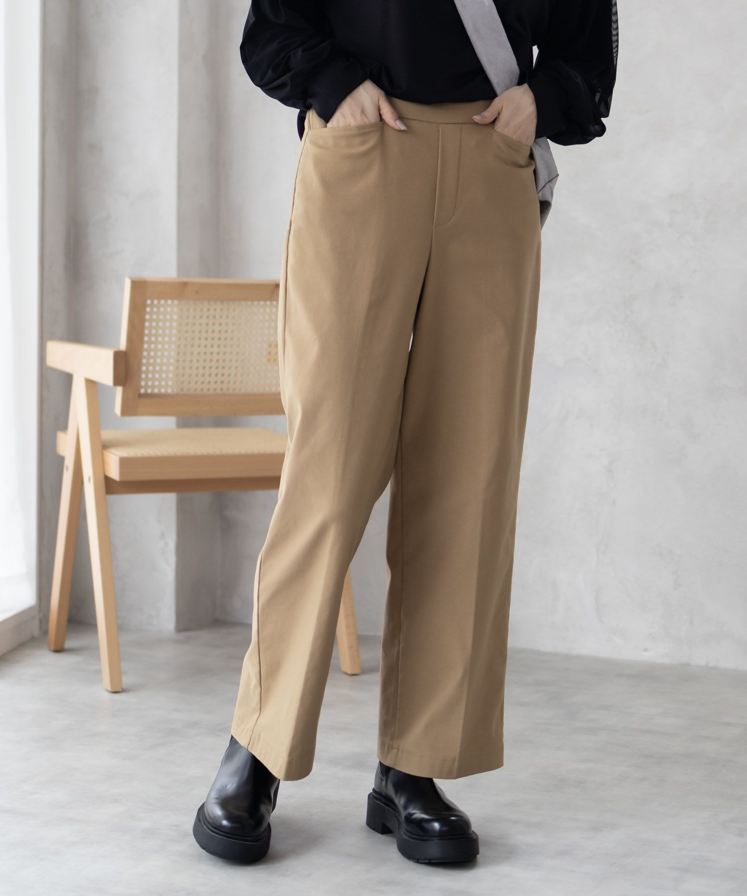 HusHusH  らく美パン 裏起毛ストレートパンツ レディース商品サムネイル-1