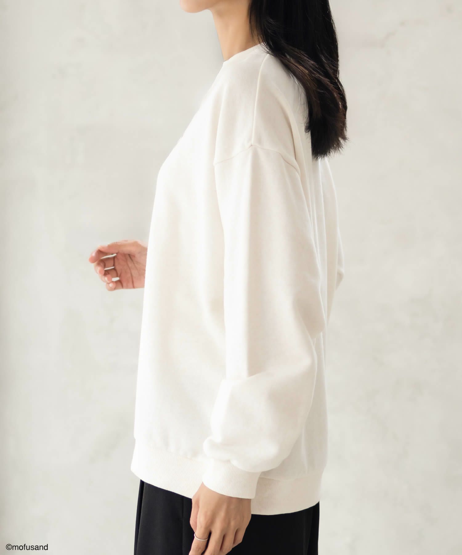 mofusand サメにゃんプリントトレーナー レディース