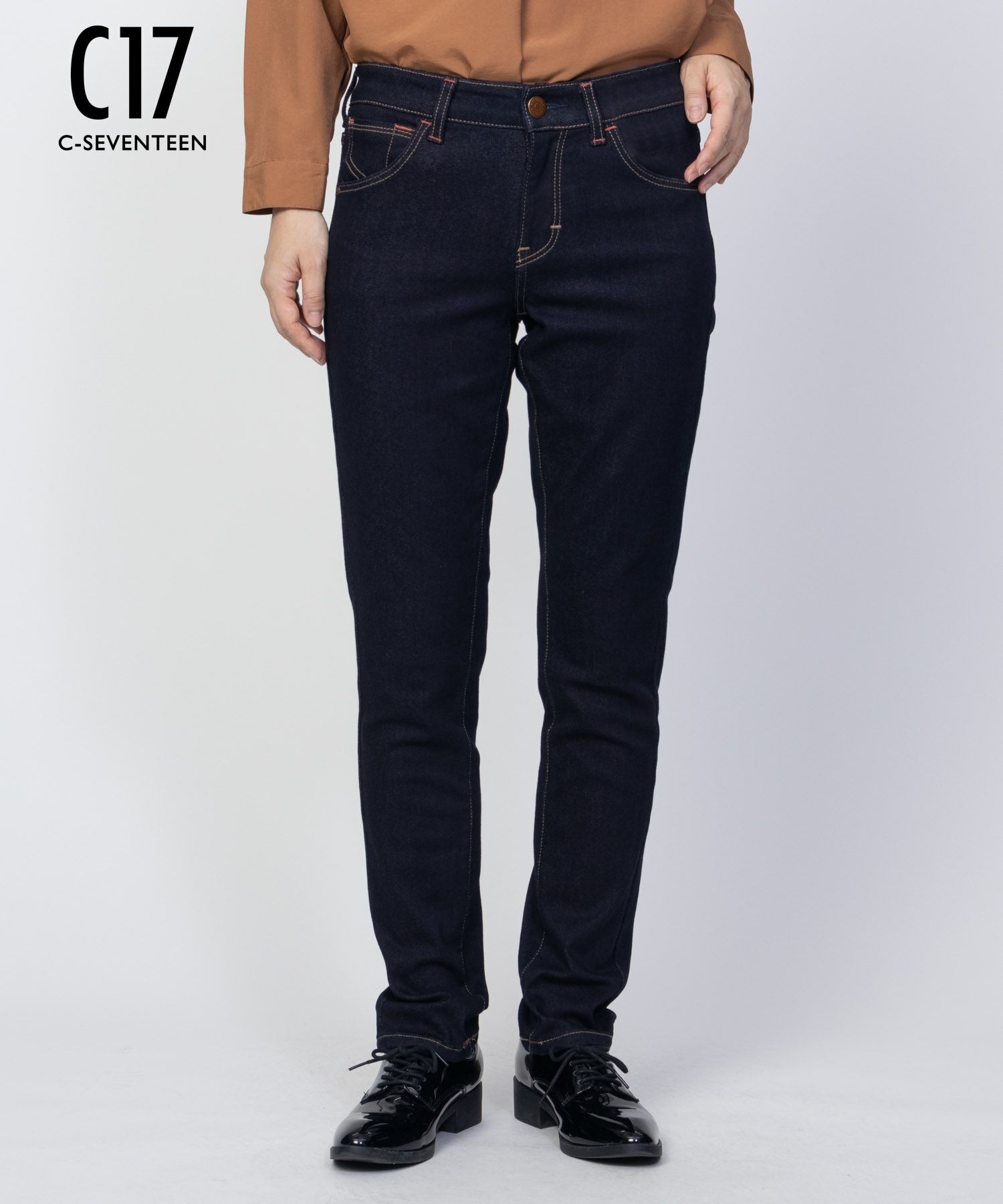 お約束済みです⭐️67nowos デニムパンツ 